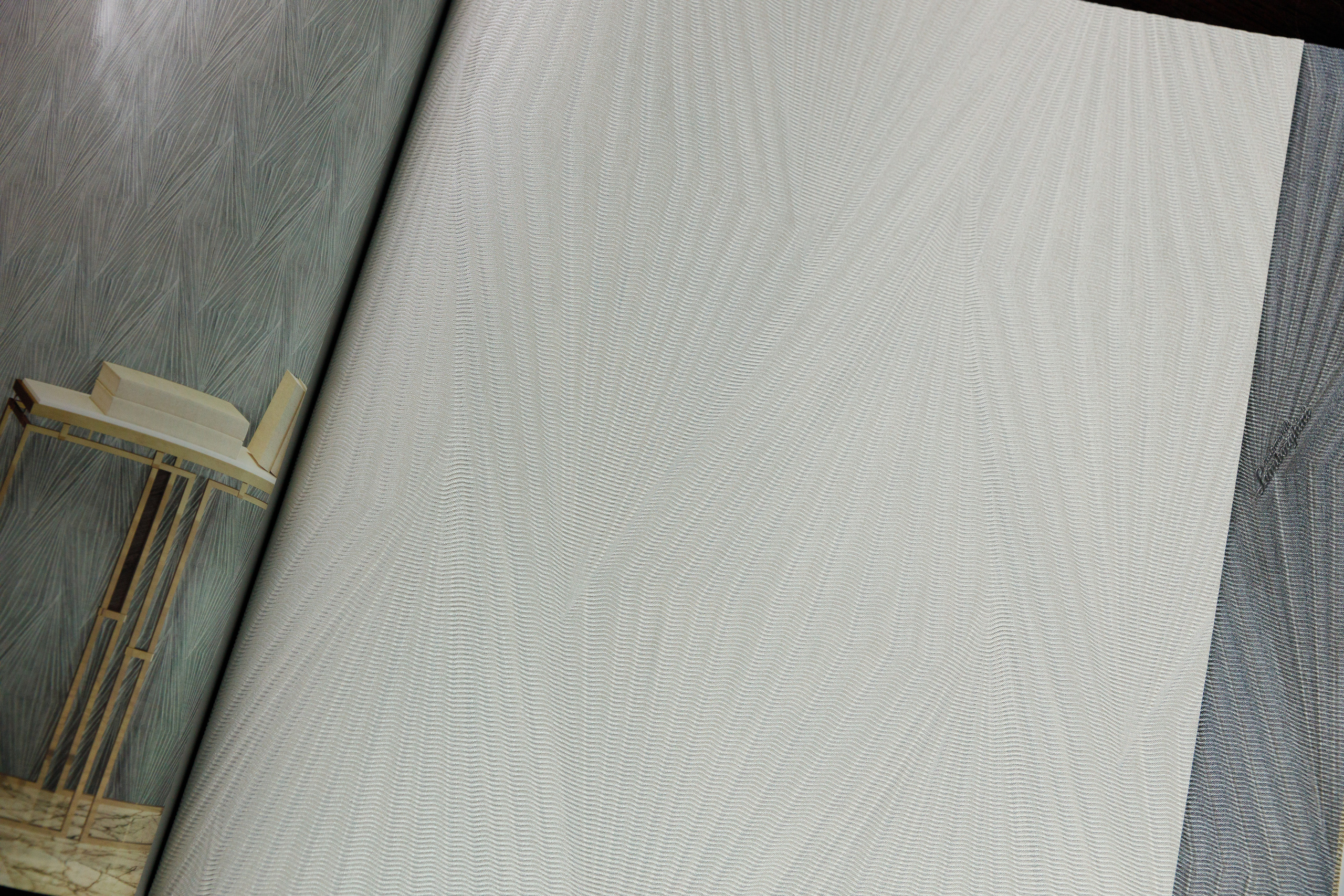 Салон декора «Renome». Коллекция обоев. Фотограф Антон Никандров