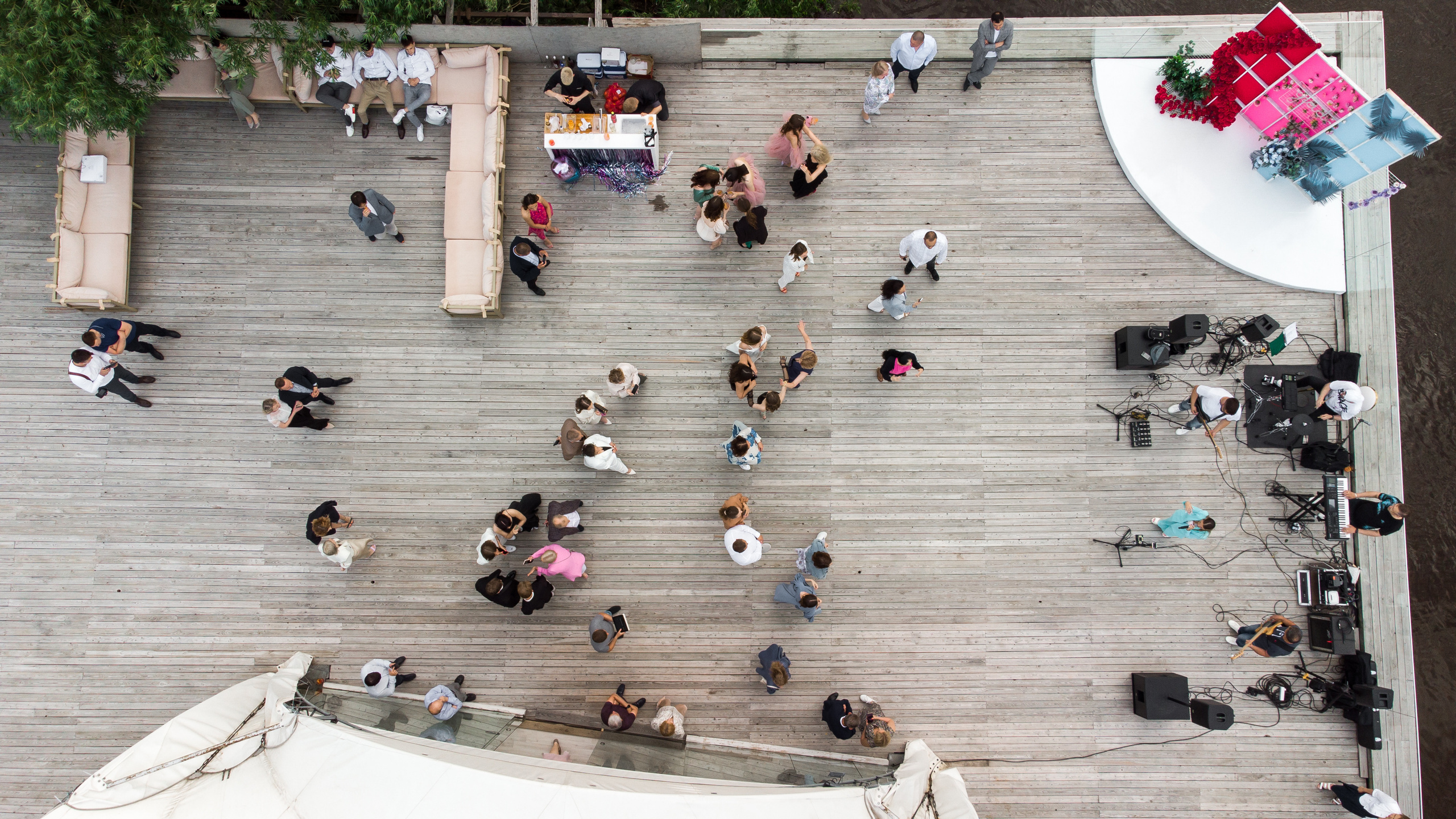 Выпускной ТГУ. Своя Набережная. Фотограф Антон Никандров