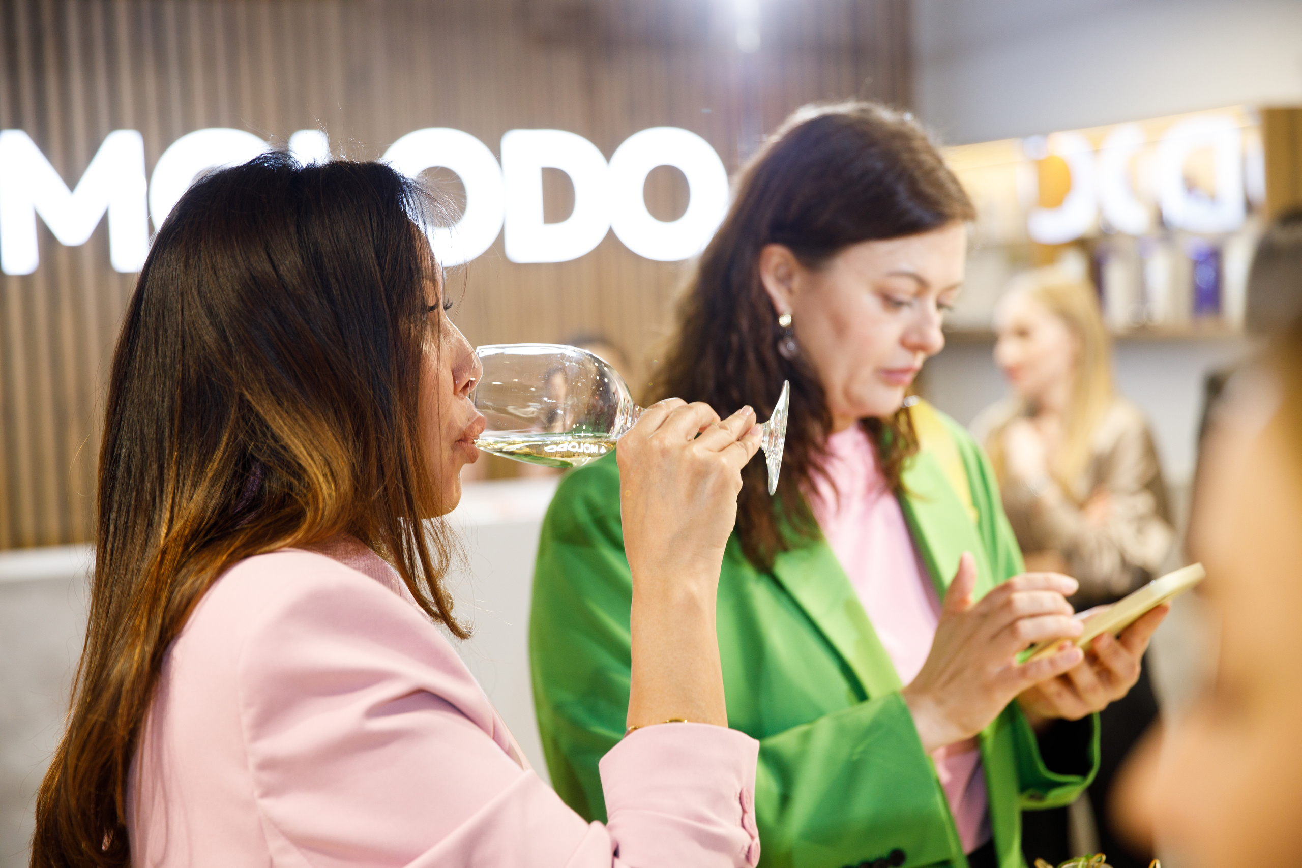 MOLODO. Открытие салона красоты. Фотограф Антон Никандров