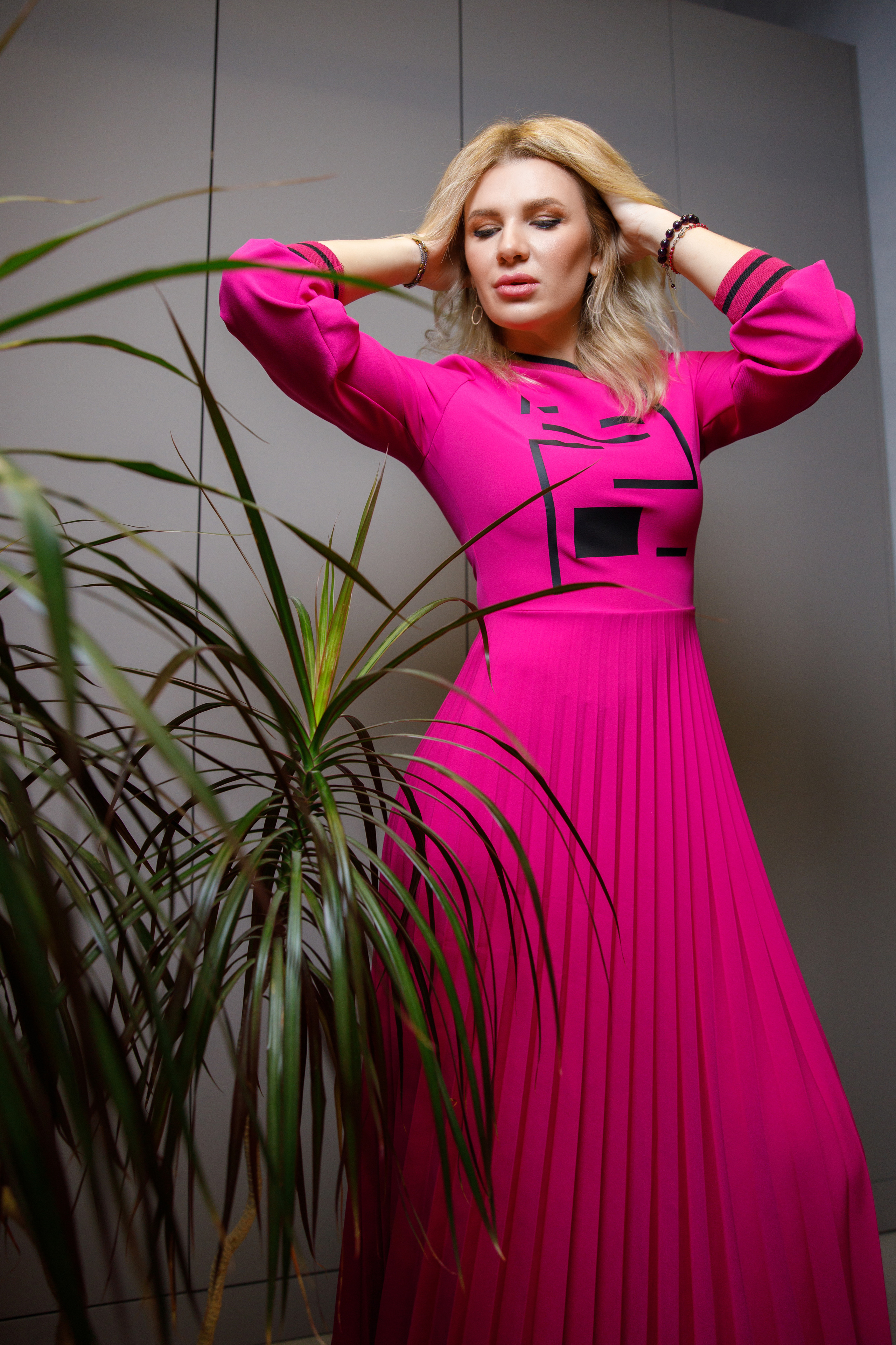 FridaBrow. Открытие студии красоты. Фотограф Антон Никандров