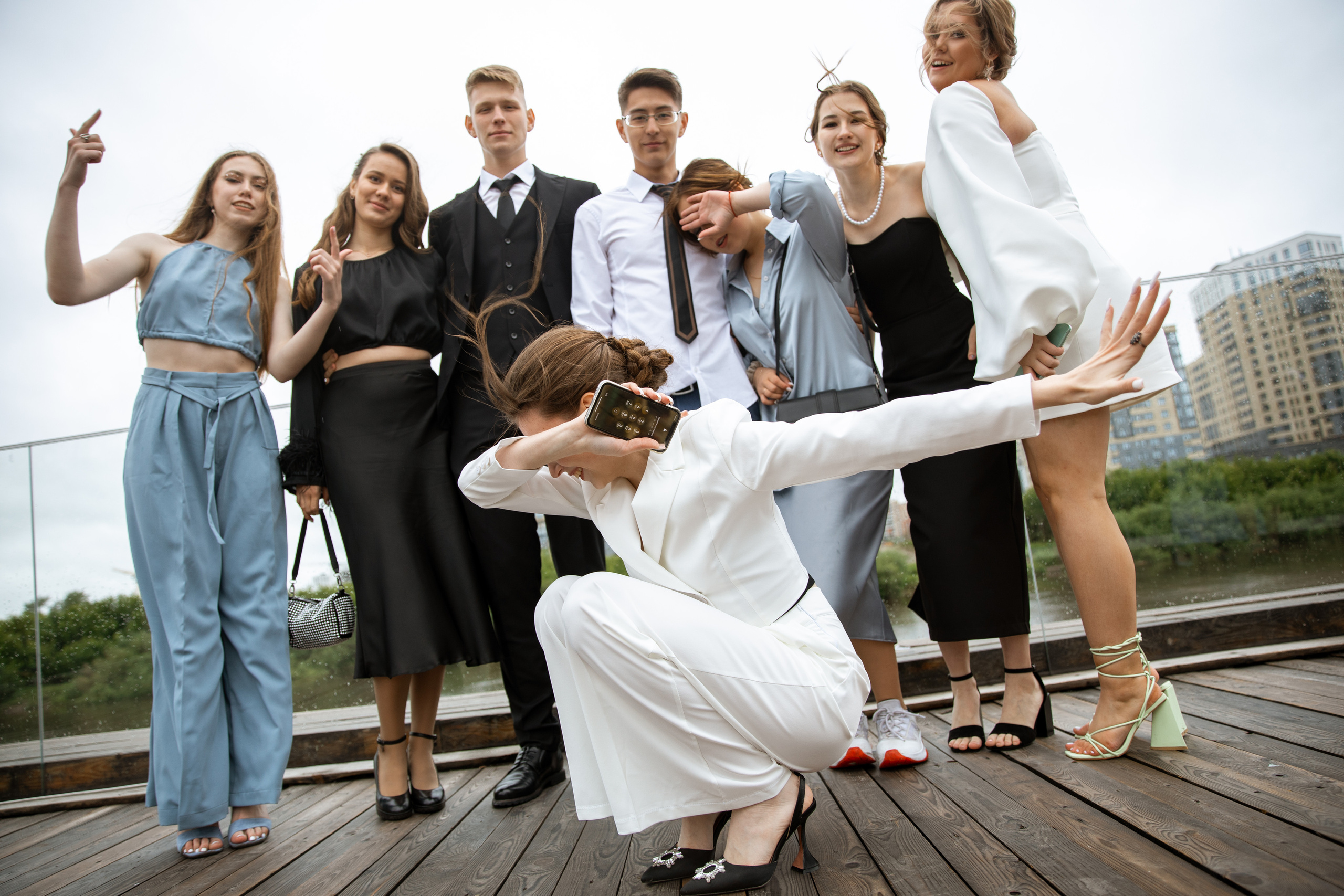 Выпускной. Своя набережная. Фотограф Антон Никандров