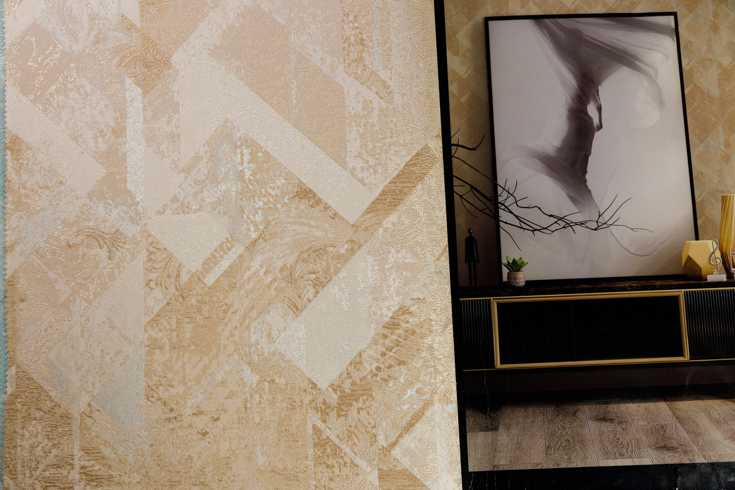 Салон декора «Renome». Коллекция обоев. Фотограф Антон Никандров