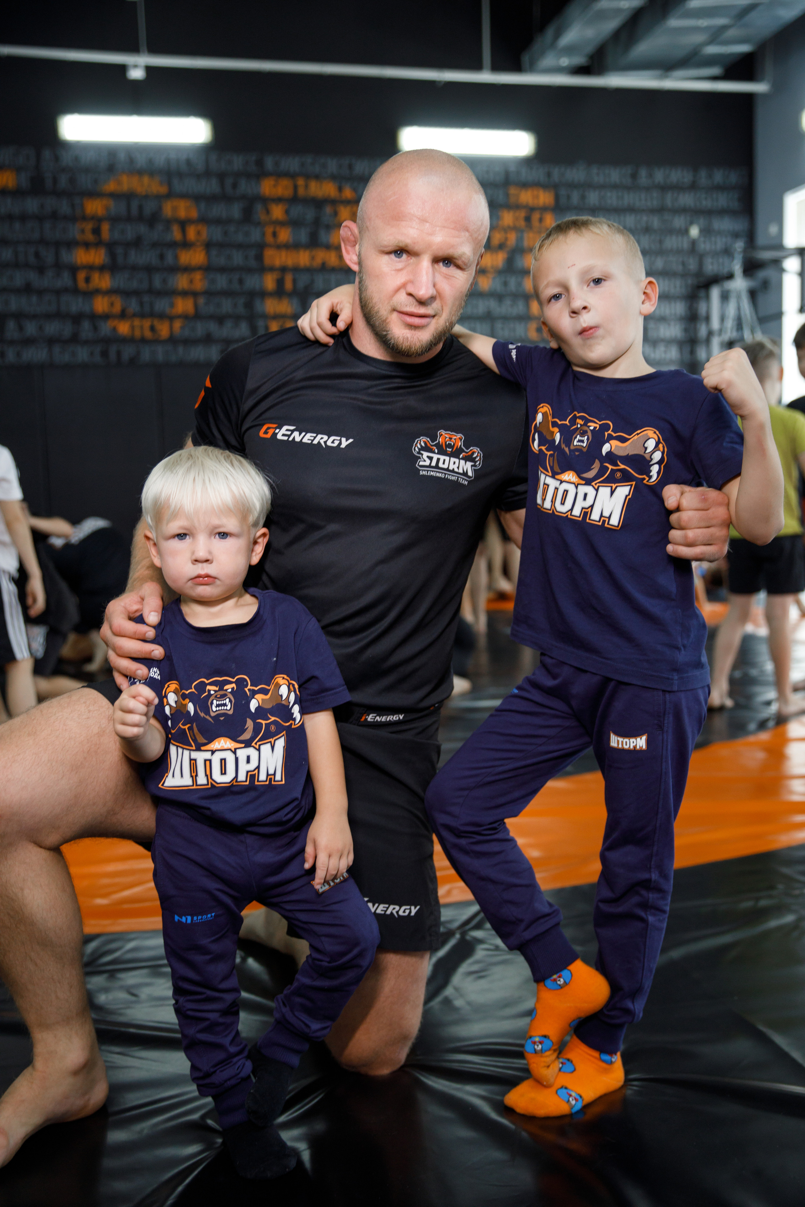 Шторм. Открытие филиала школы единоборств А. Шлеменко в Тюмени. Фотограф Антон Никандров