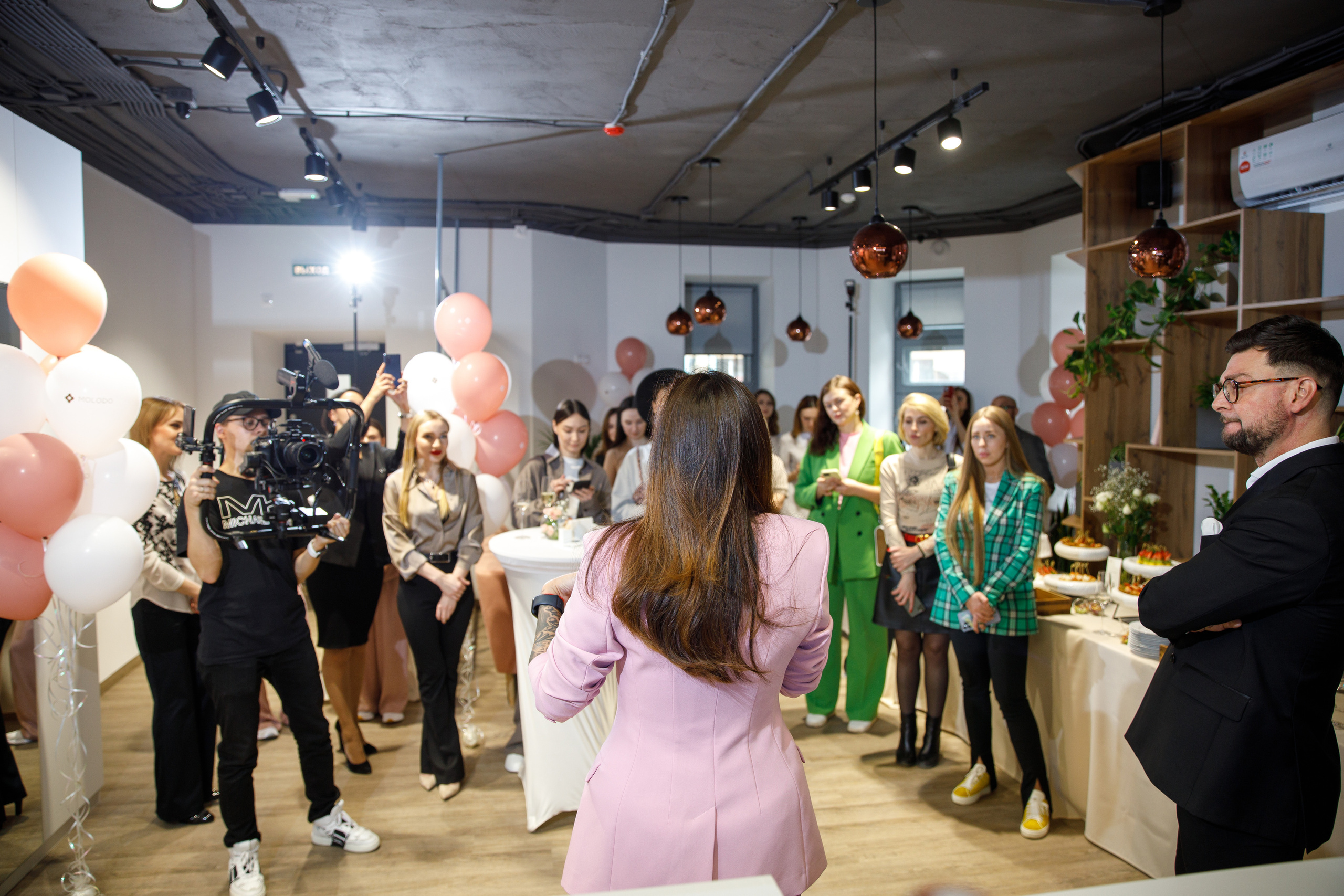 MOLODO. Открытие салона красоты. Фотограф Антон Никандров