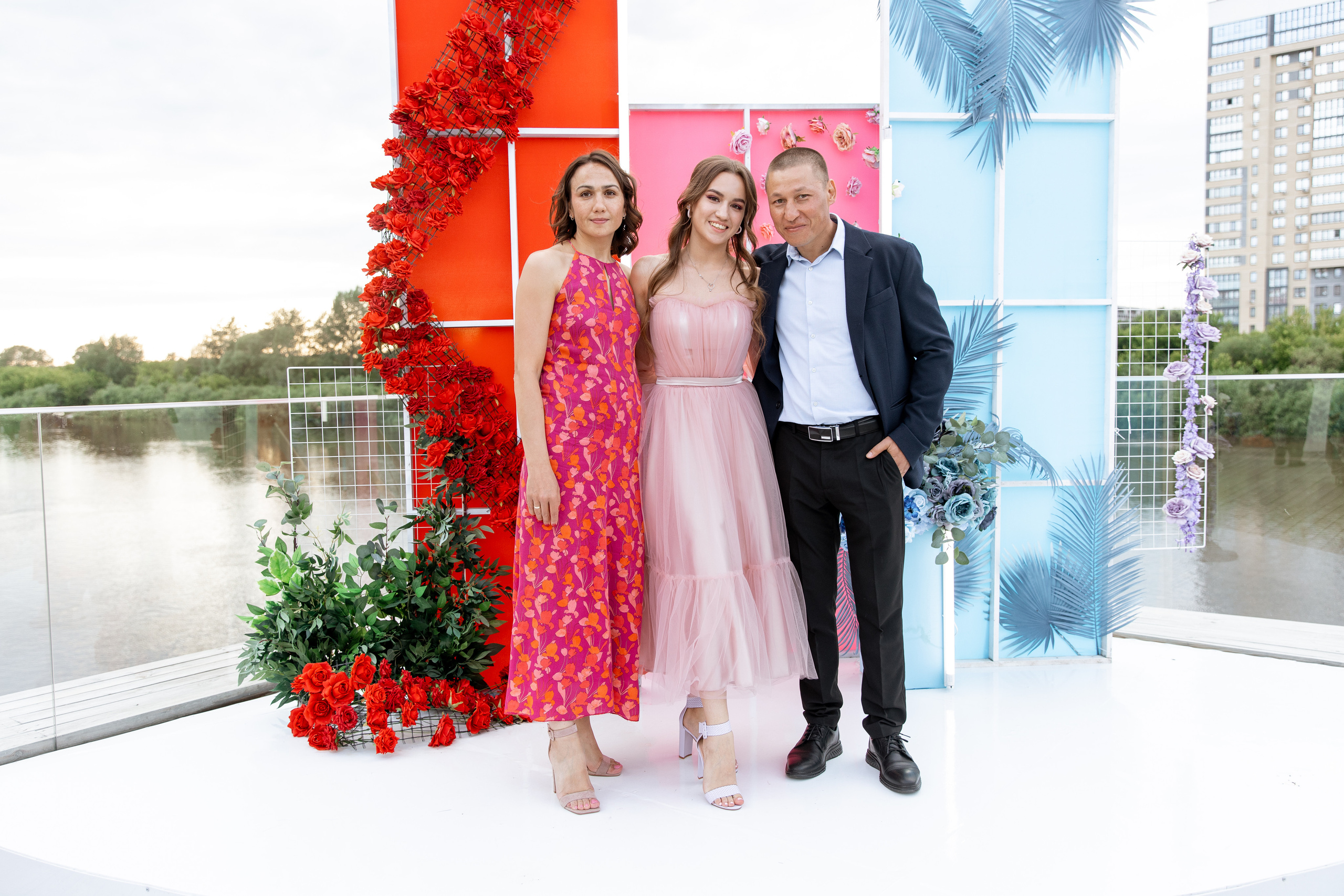 Выпускной ТГУ. Своя Набережная. Фотограф Антон Никандров