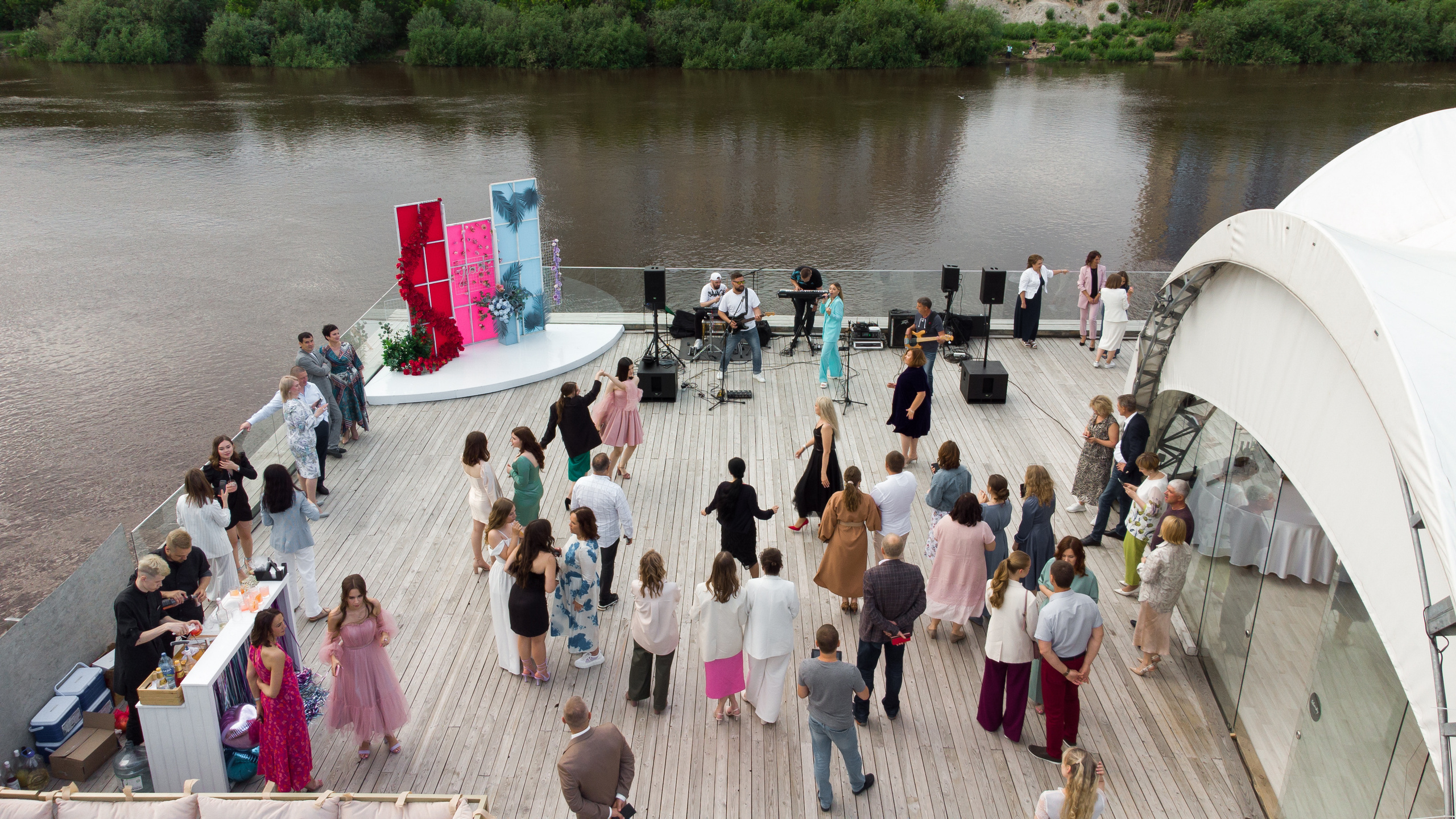 Выпускной ТГУ. Своя Набережная. Фотограф Антон Никандров