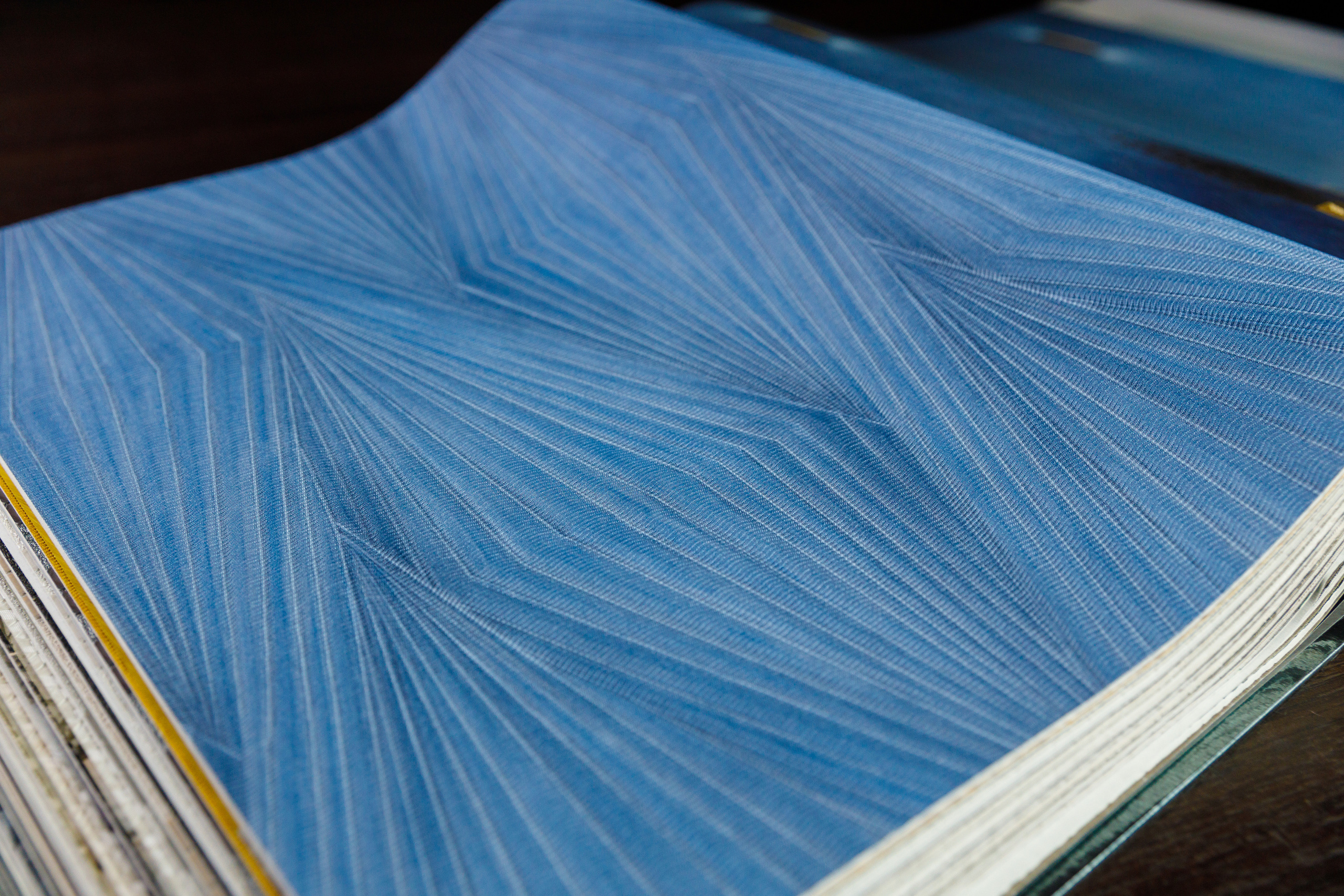 Салон декора «Renome». Коллекция обоев. Фотограф Антон Никандров