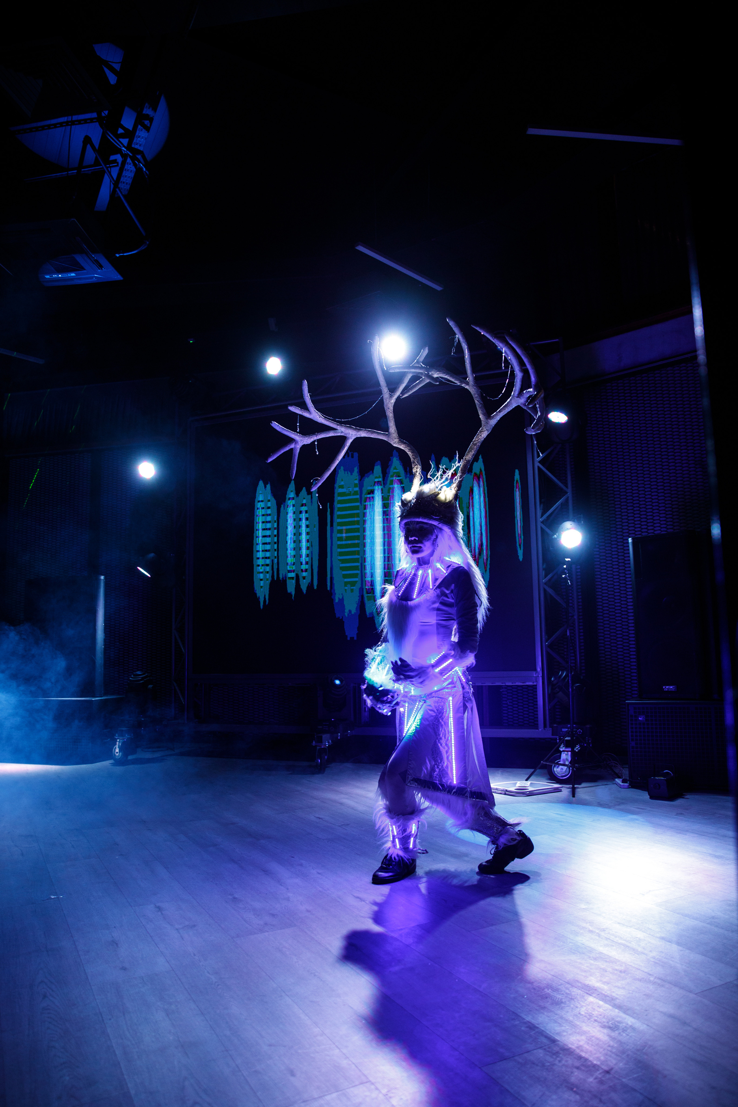 Метрика Недвижимость. Фотограф Антон Никандров