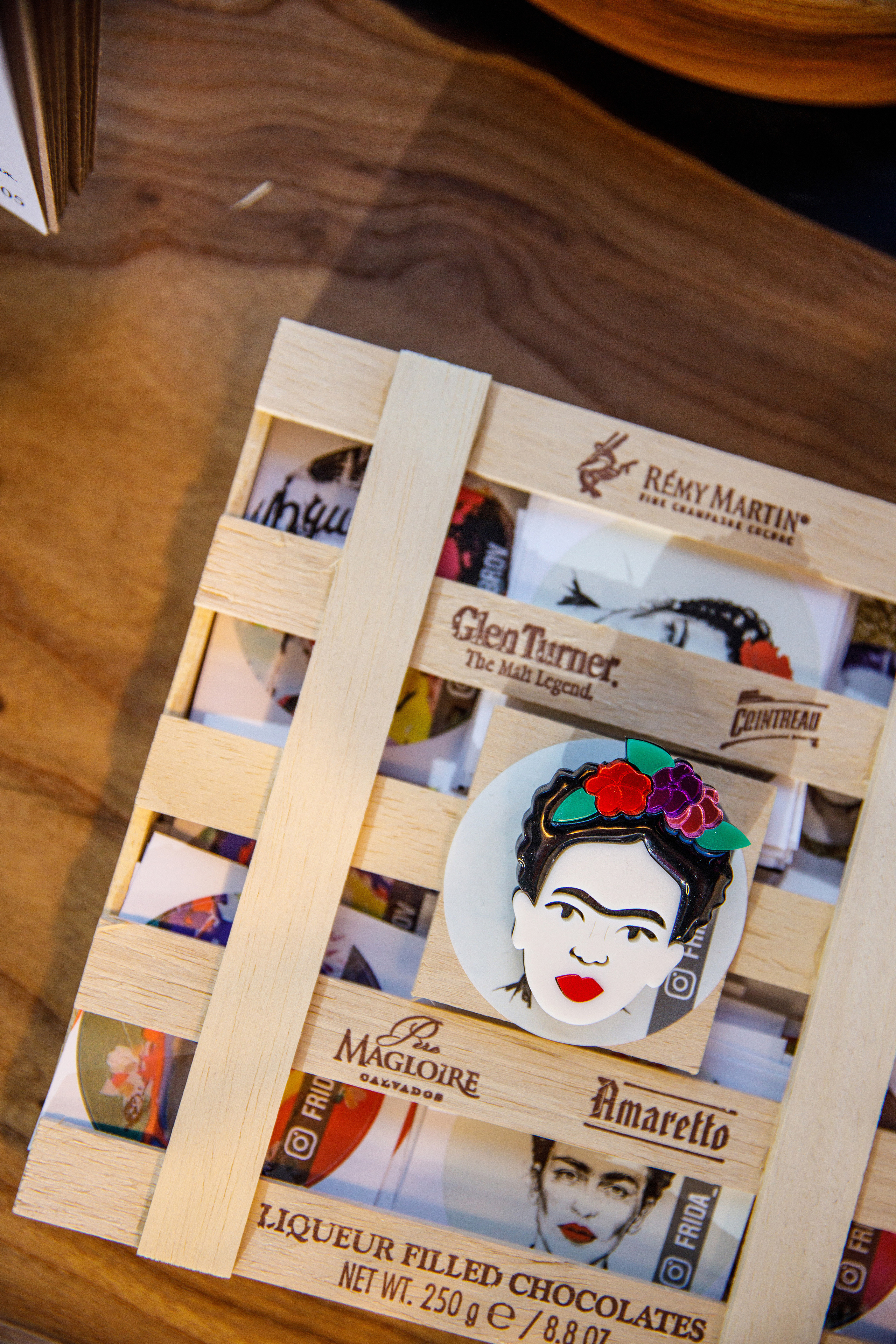 FridaBrow. Открытие студии красоты. Фотограф Антон Никандров