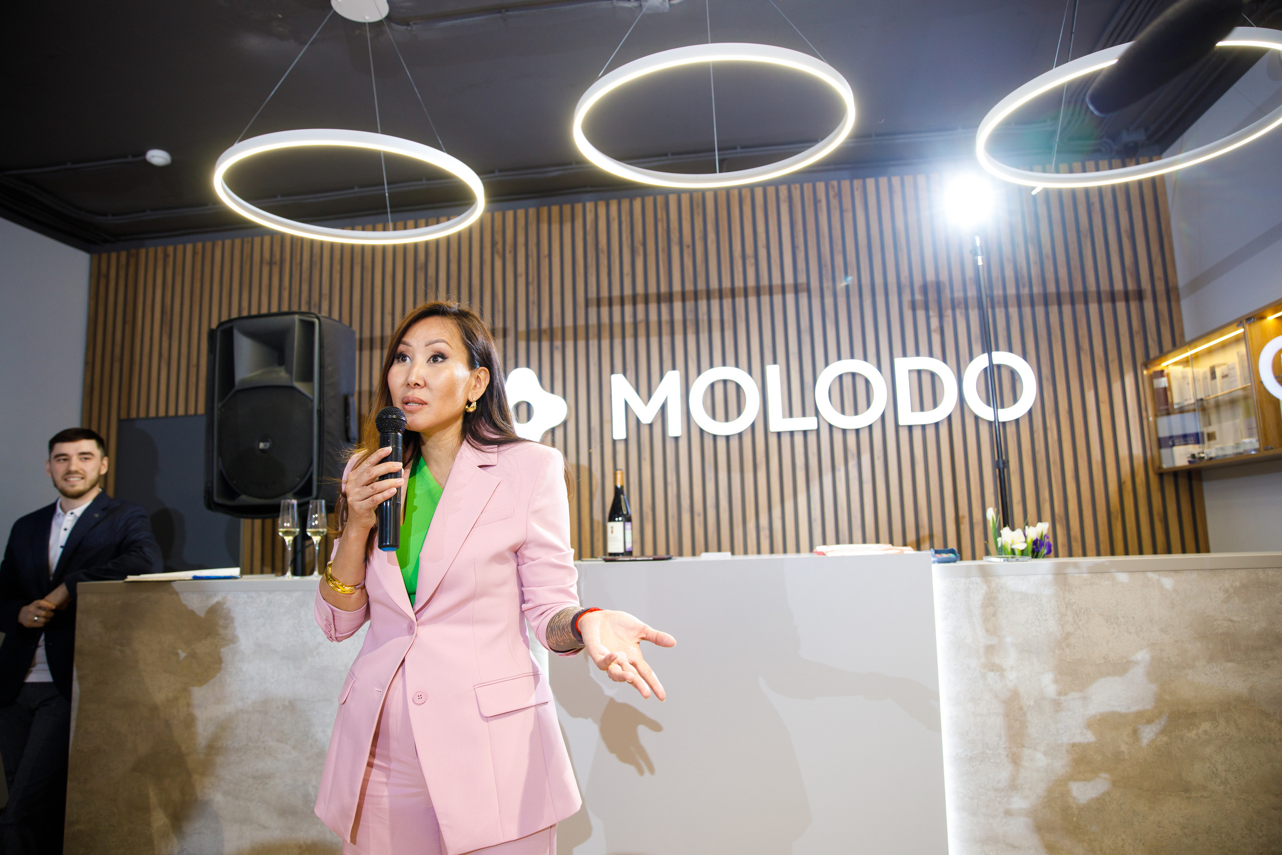 MOLODO. Открытие салона красоты. Фотограф Антон Никандров