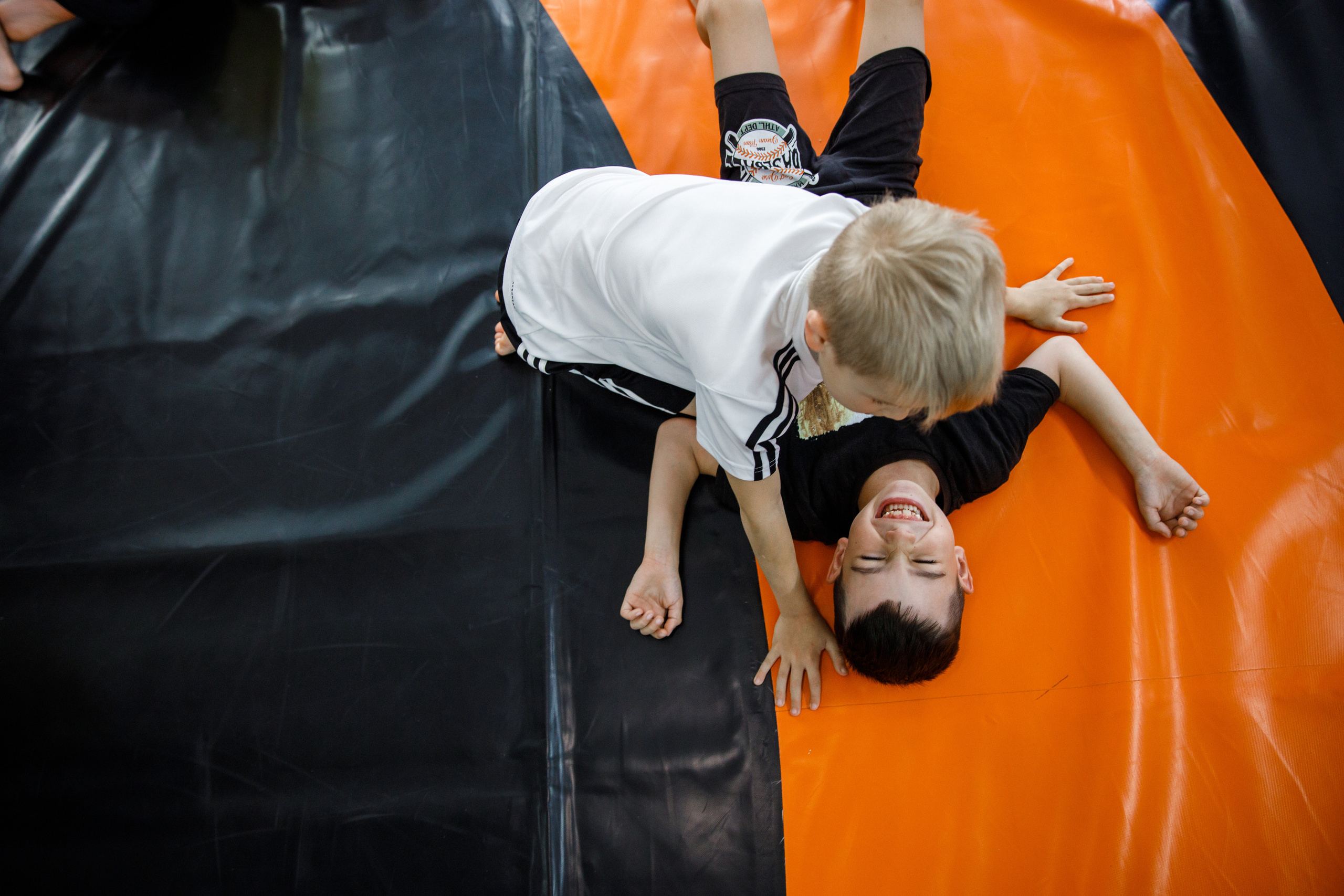 Шторм. Открытие филиала школы единоборств А. Шлеменко в Тюмени. Фотограф Антон Никандров