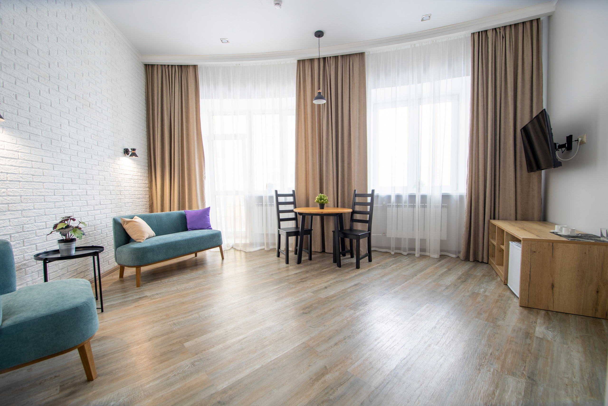 Гостиница «Атриа». Фотограф Антон Никандров