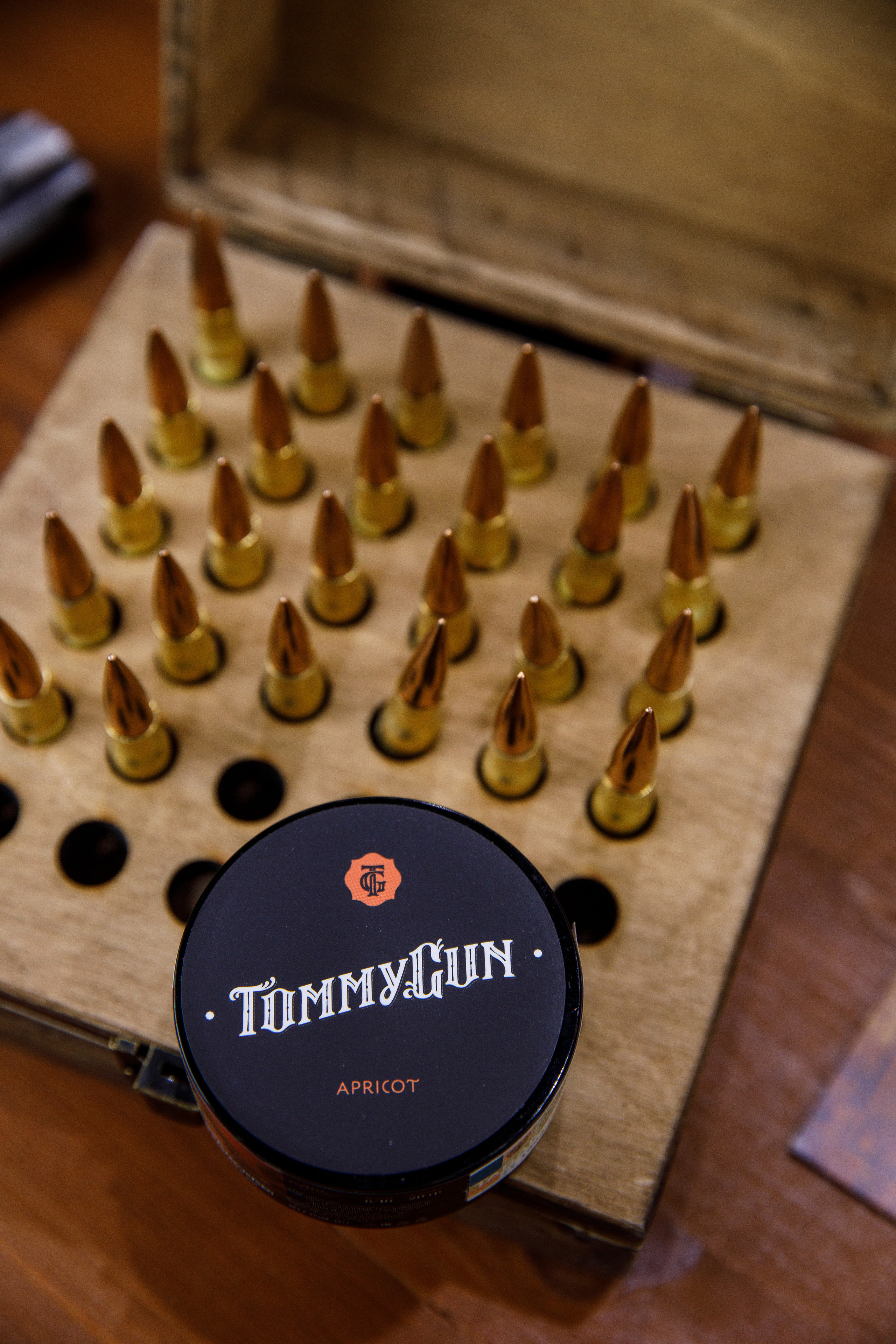 «Tommy Gun». Бренд табака. Фотограф Антон Никандров