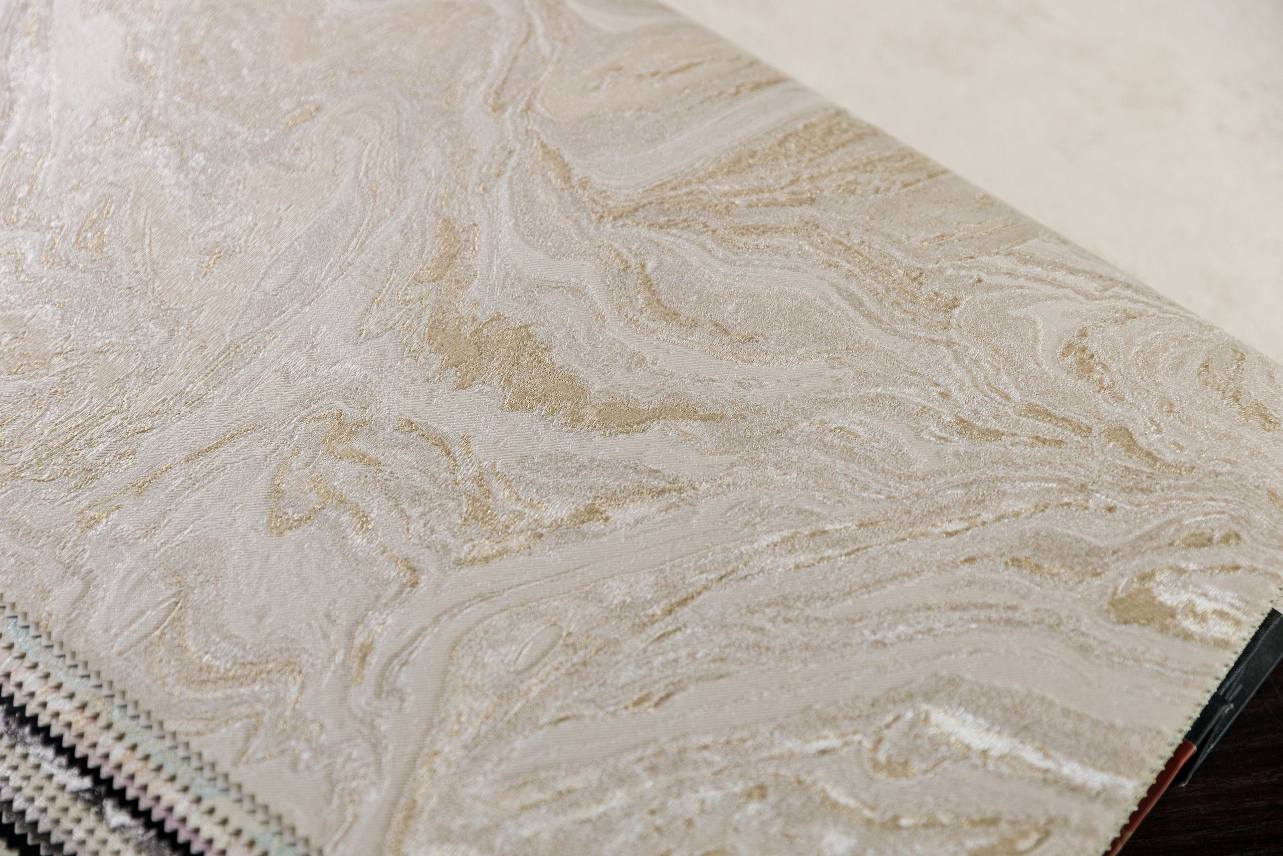 Салон декора «Renome». Коллекция обоев. Фотограф Антон Никандров