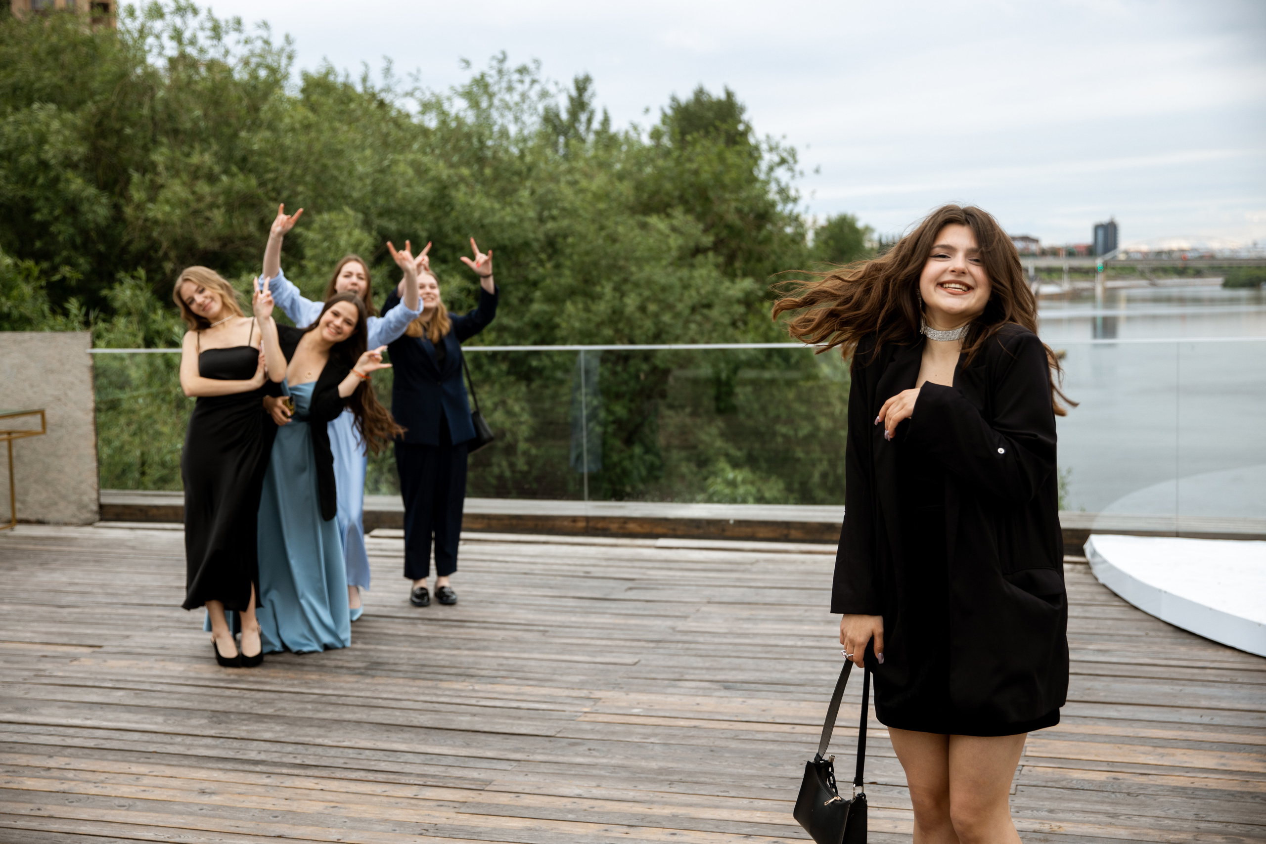 Выпускной. Своя набережная. Фотограф Антон Никандров