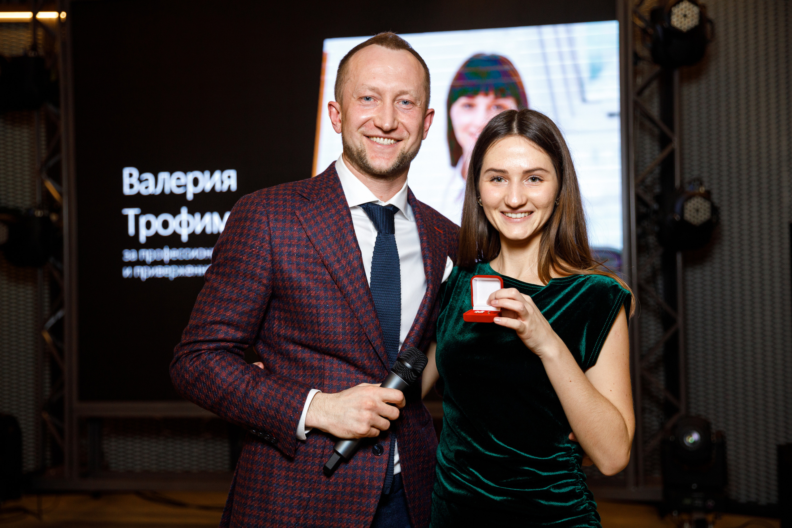 Метрика Недвижимость. Фотограф Антон Никандров