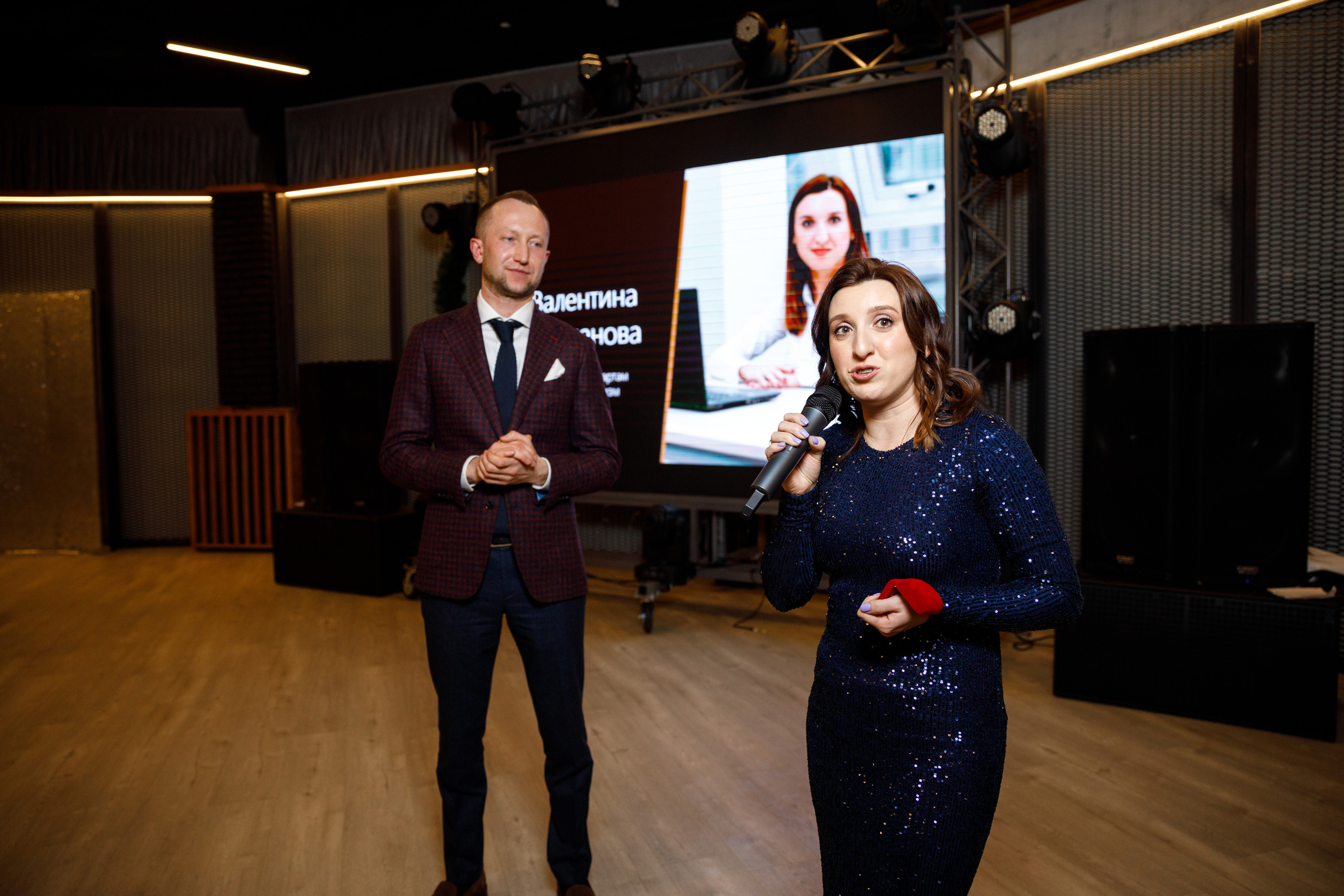 Метрика Недвижимость. Фотограф Антон Никандров