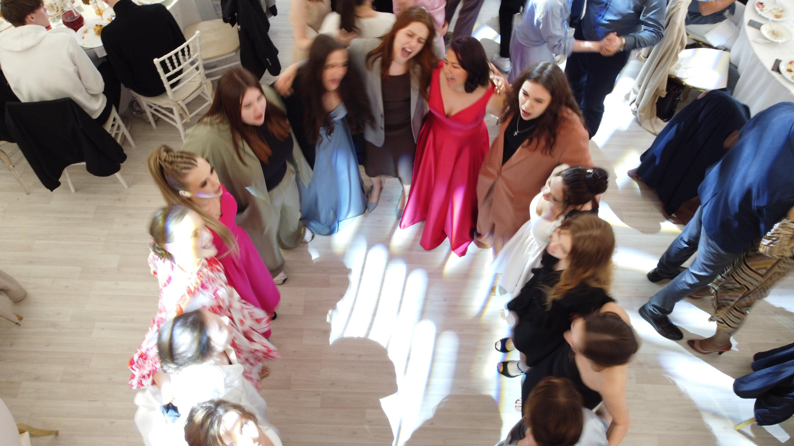 Выпускной. Своя набережная. Фотограф Антон Никандров