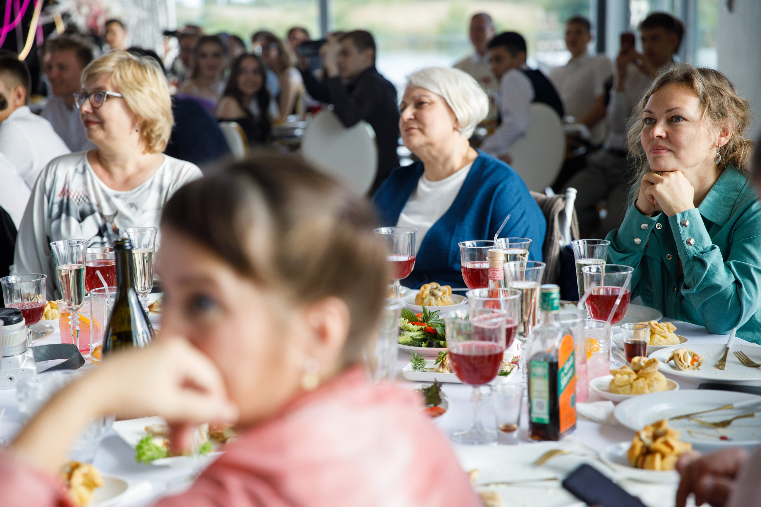 Выпускной в Островском. Фотограф Антон Никандров