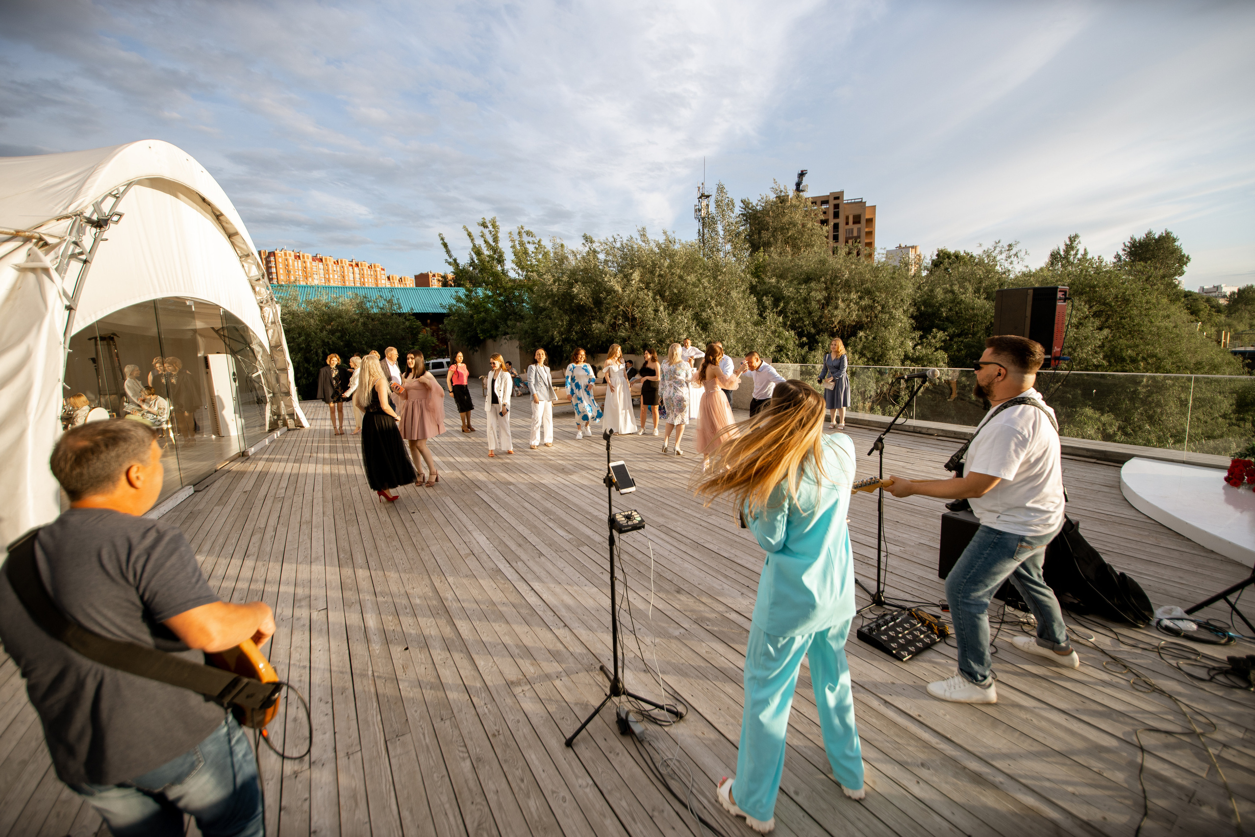 Выпускной ТГУ. Своя Набережная. Фотограф Антон Никандров