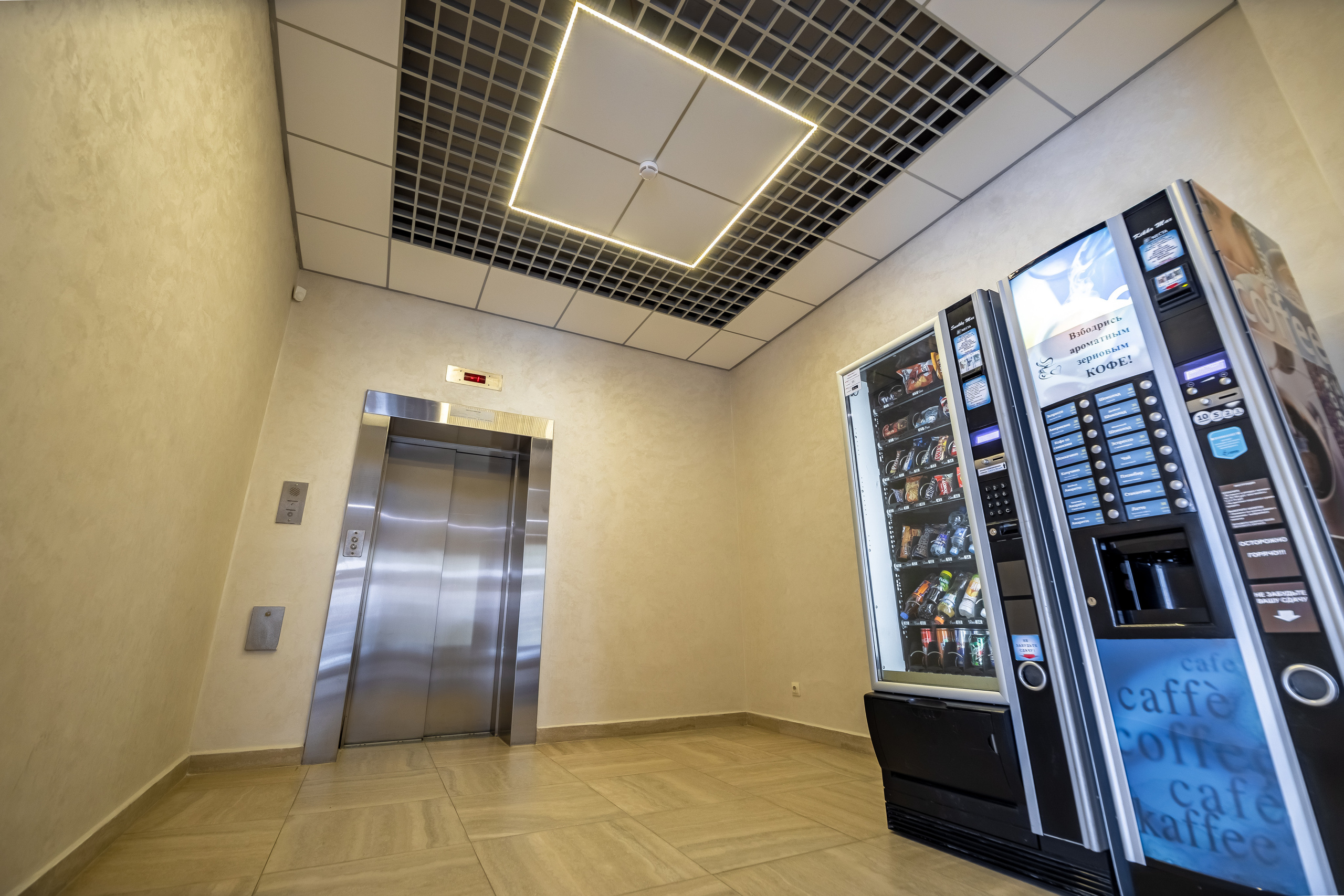 Гостиница «Атриа». Фотограф Антон Никандров