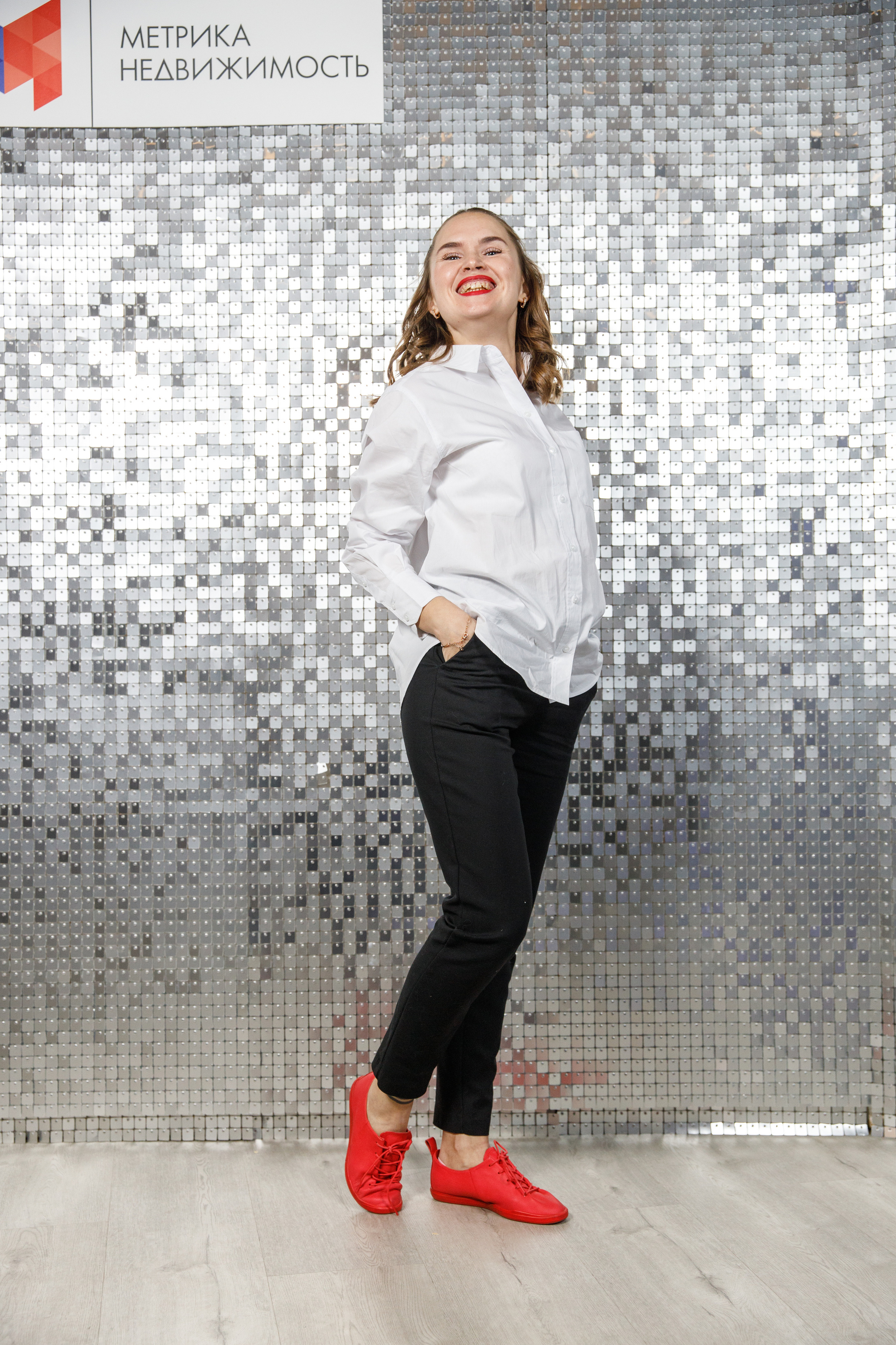 Метрика Недвижимость. Фотограф Антон Никандров