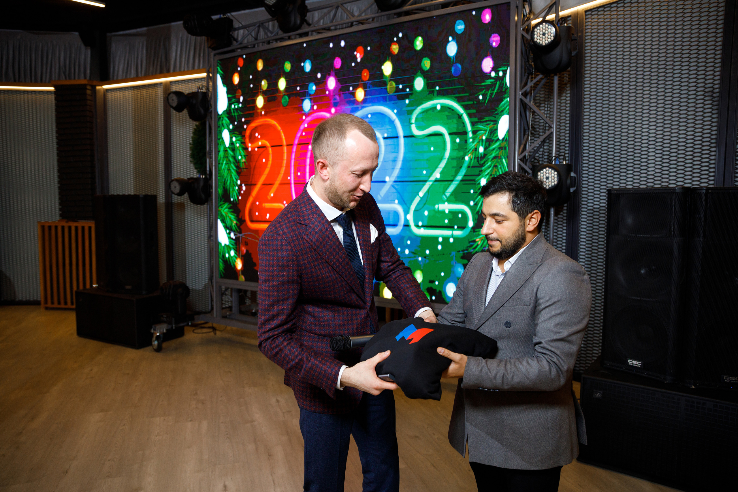 Метрика Недвижимость. Фотограф Антон Никандров