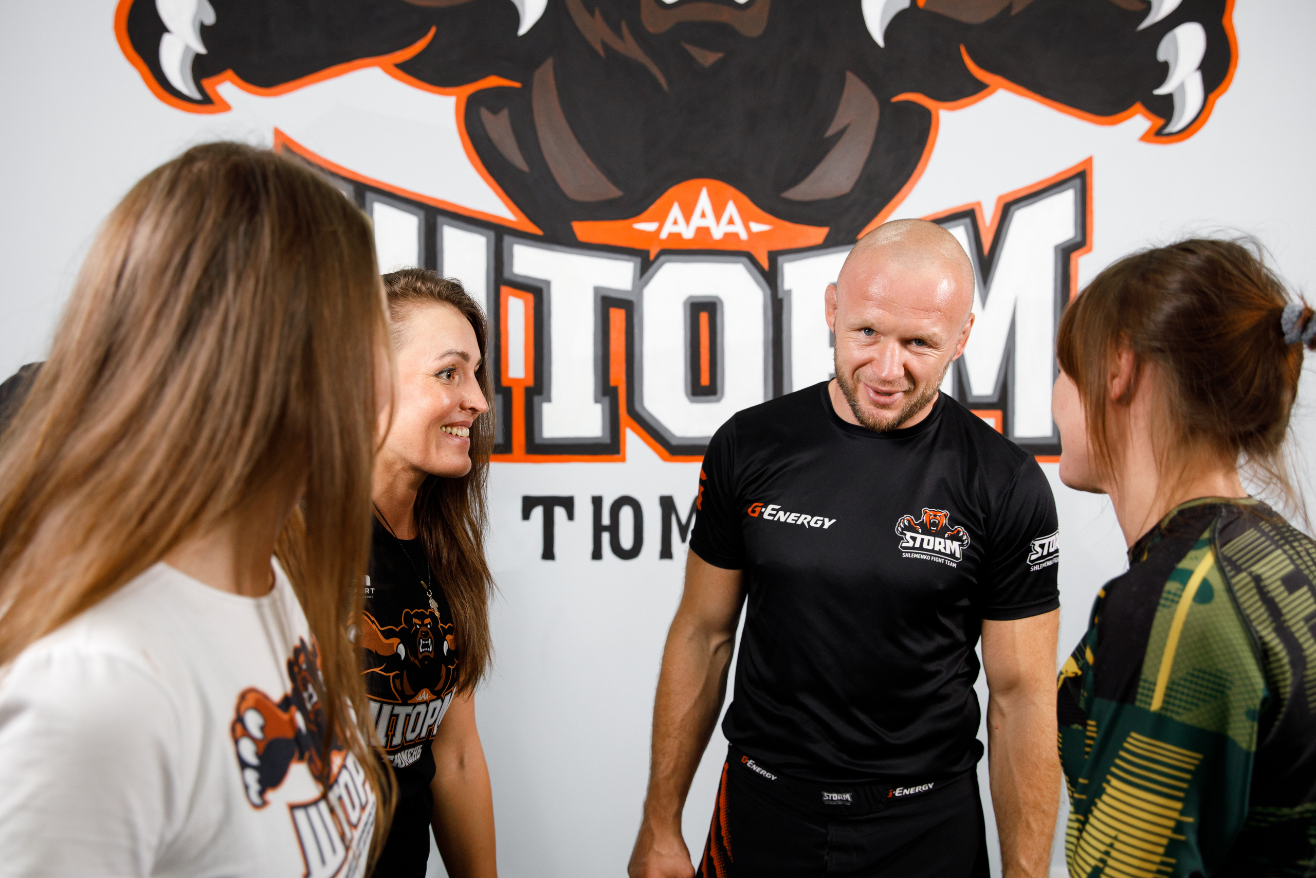 Шторм. Открытие филиала школы единоборств А. Шлеменко в Тюмени. Фотограф Антон Никандров