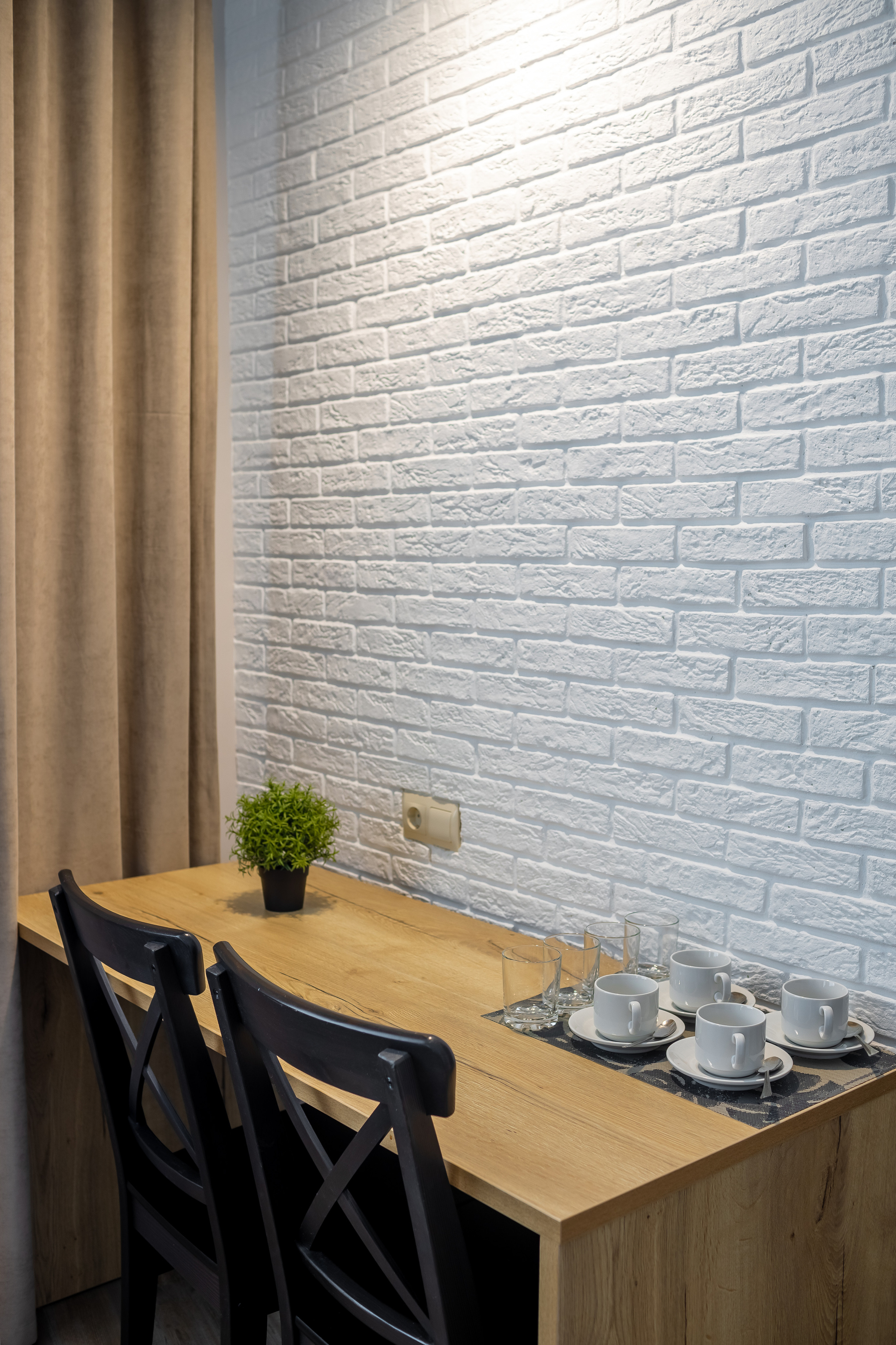 Гостиница «Атриа». Фотограф Антон Никандров