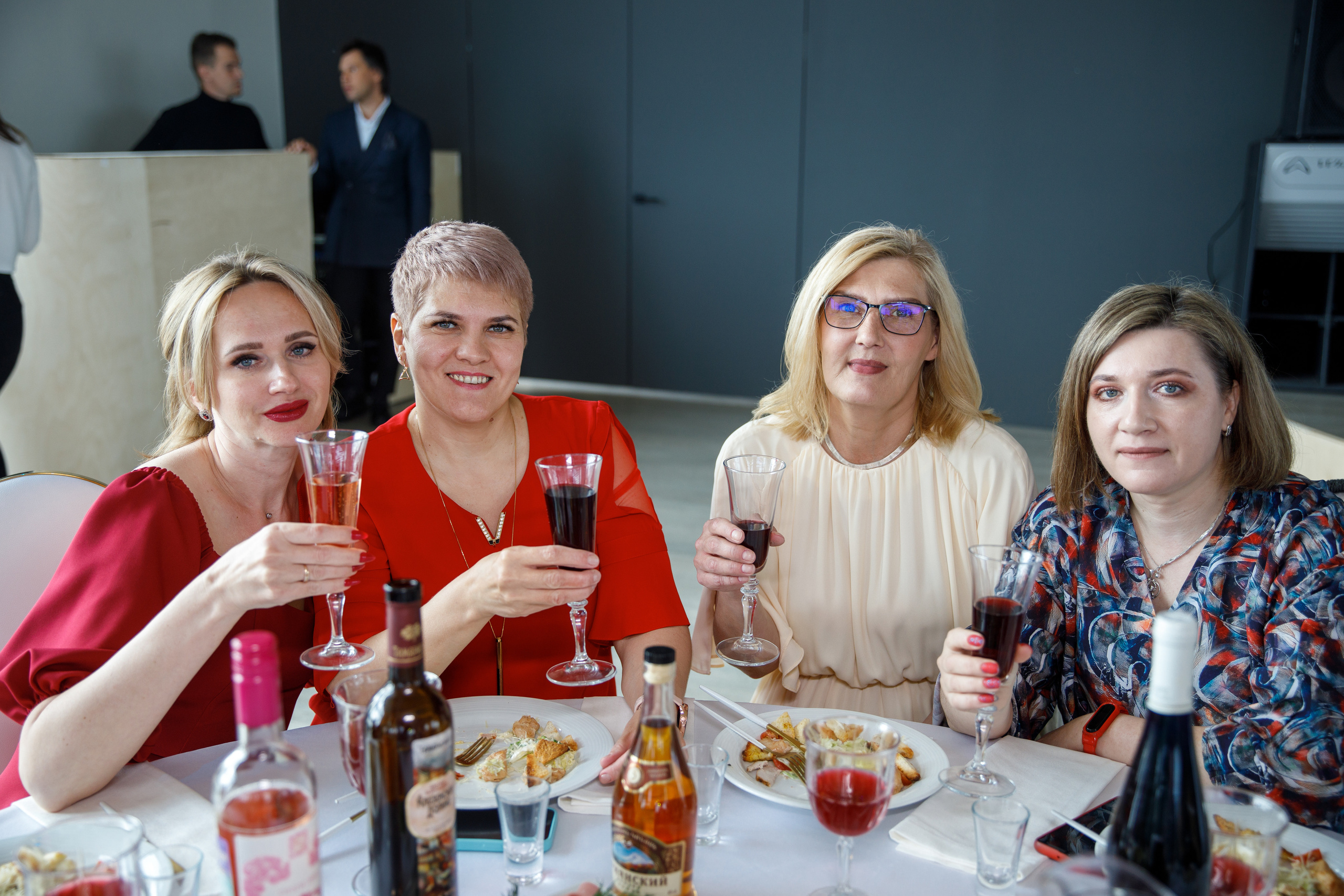 Выпускной в Островском. Фотограф Антон Никандров