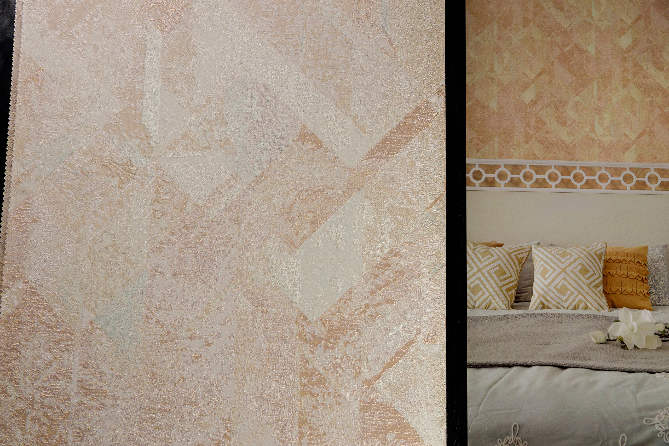 Салон декора «Renome». Коллекция обоев. Фотограф Антон Никандров