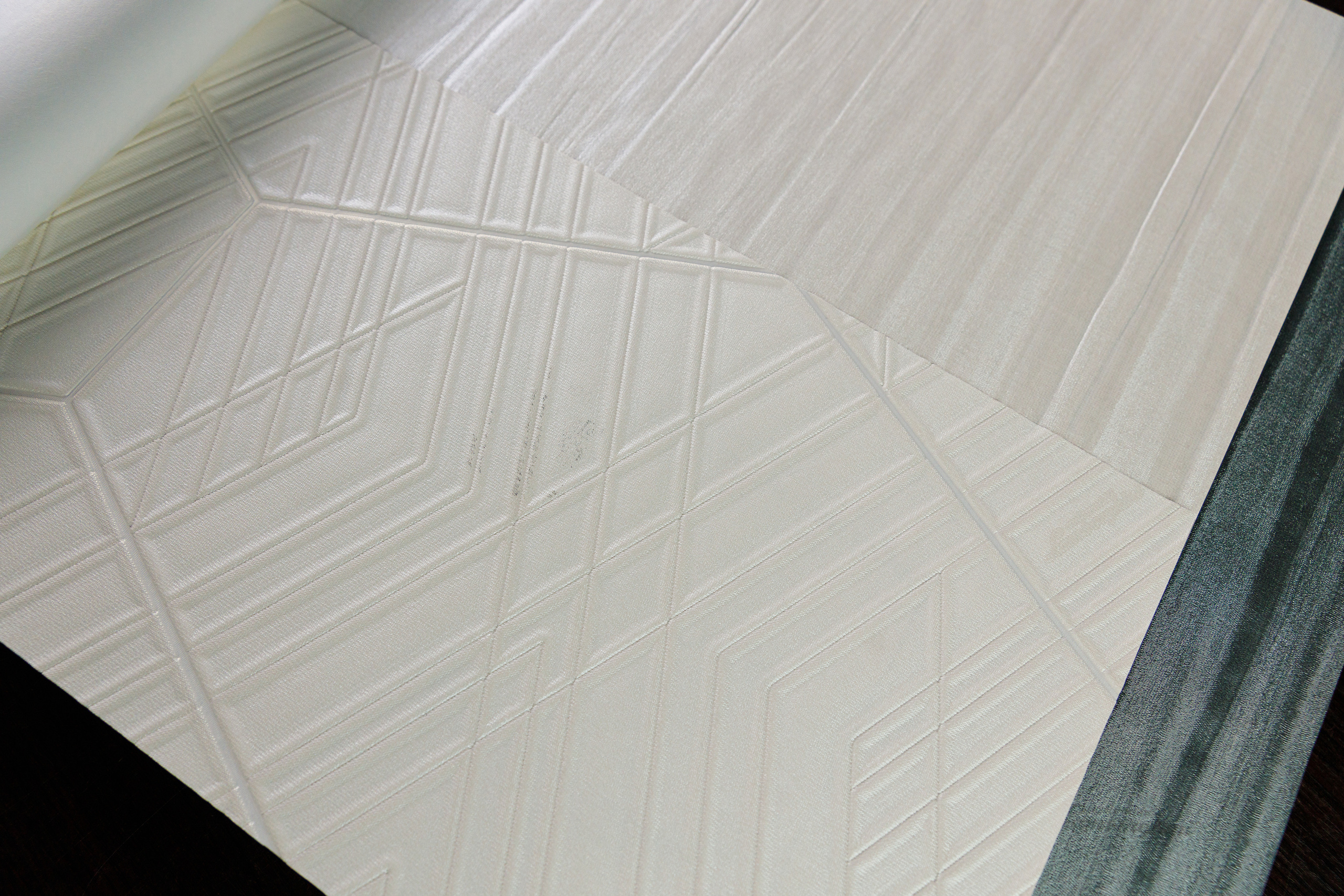 Салон декора «Renome». Коллекция обоев. Фотограф Антон Никандров