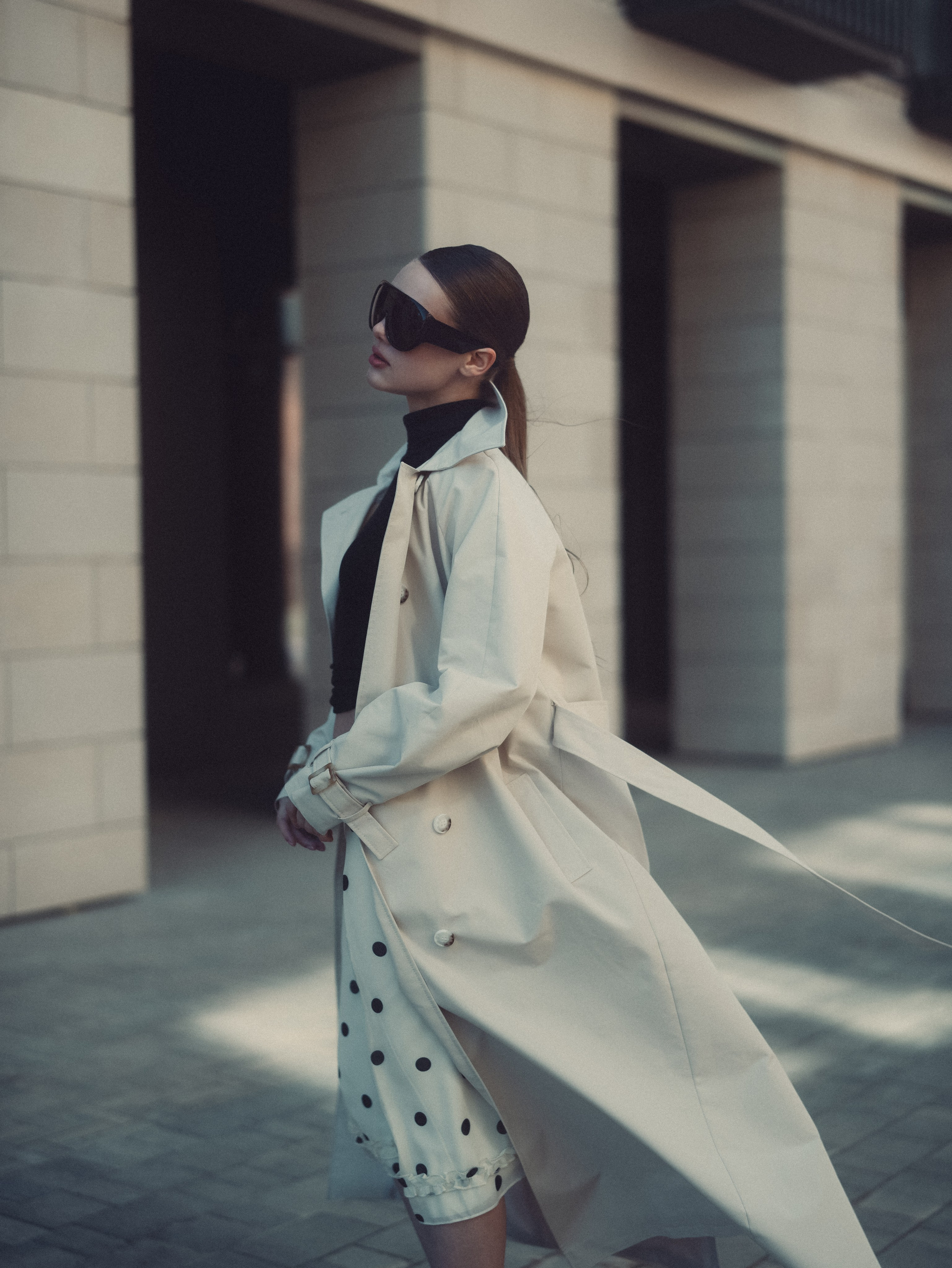 уличная фотосъёмка девушки в Казани, портрет Софи на улице