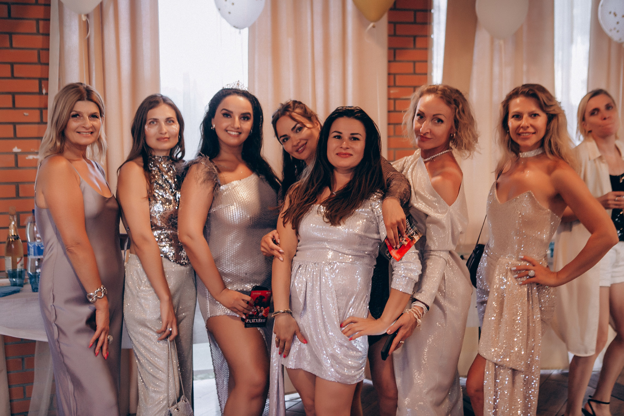 Репортаж с вечеринки в яхт клубе. Главная