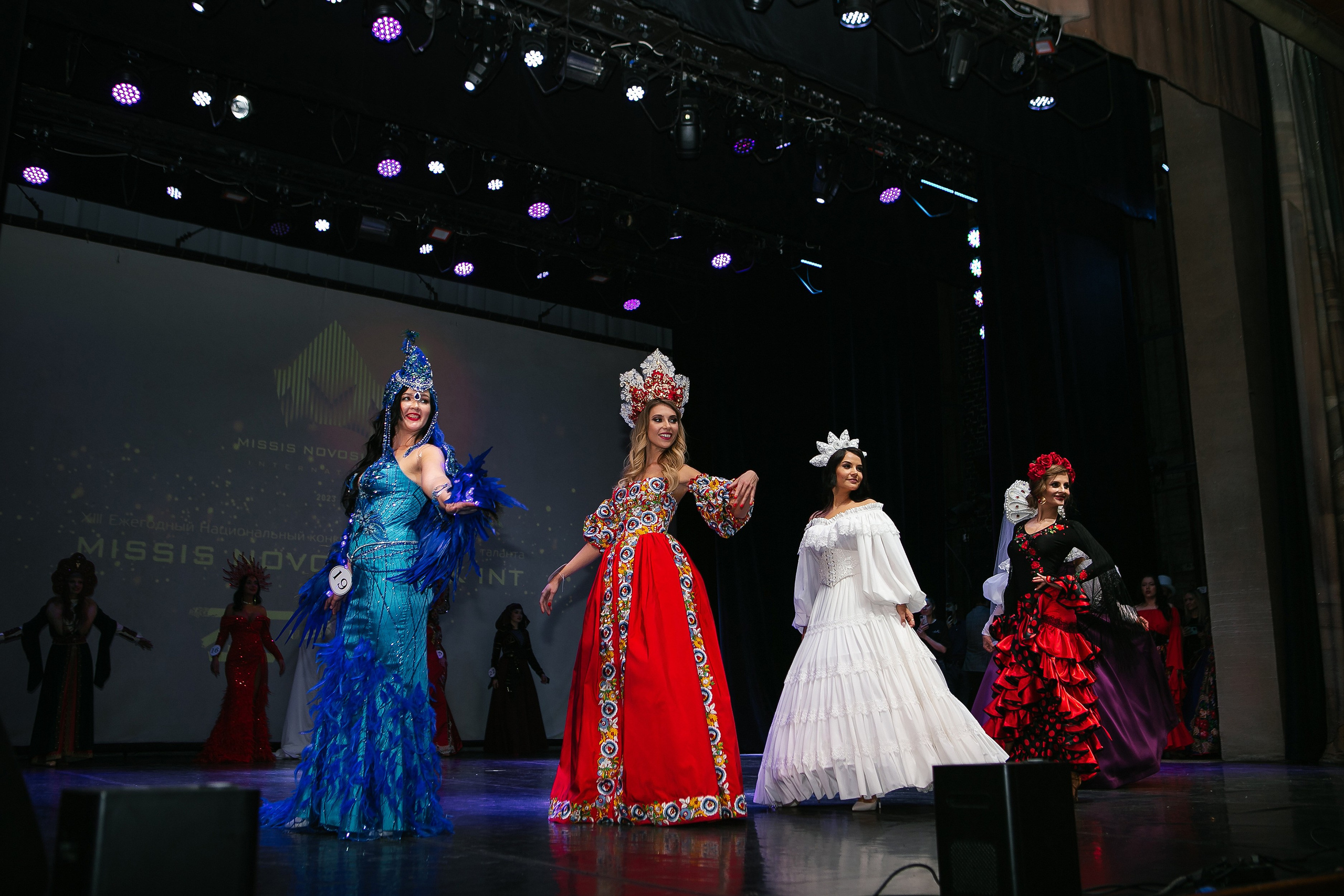 Финал Конкурса Красоты. Контент фотограф, съемка для маркетплейсов, фуд съемка и репортажи в Новосибирске Ралия Галеева