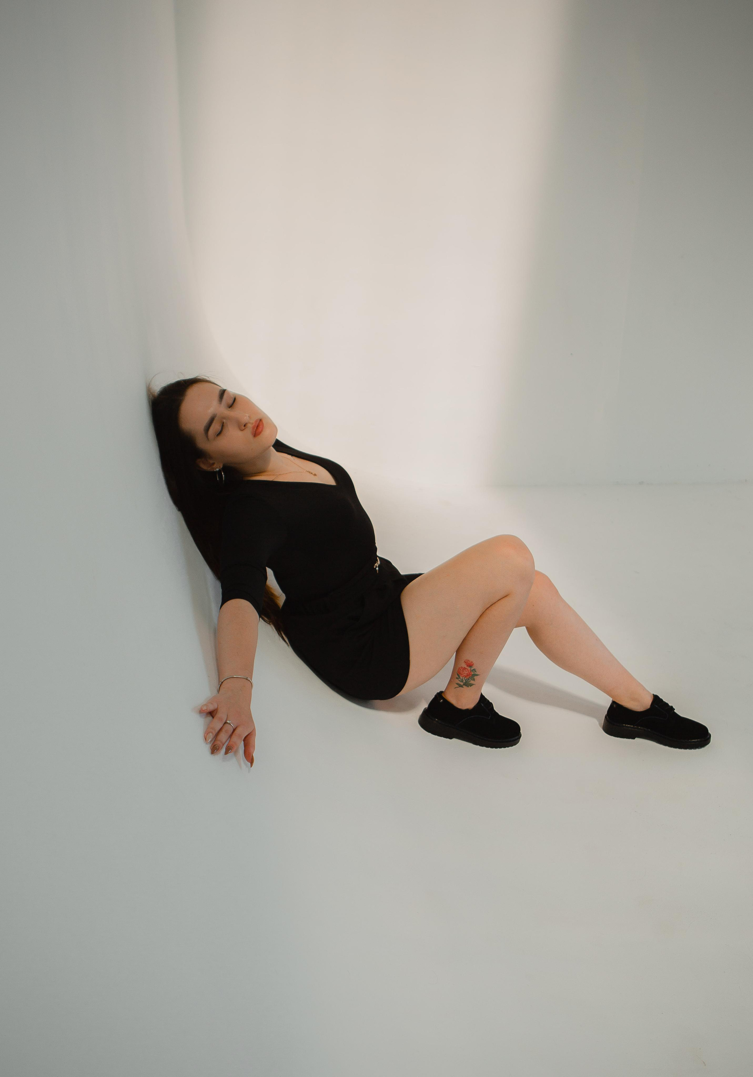 Классика на белом фоне для Юлии. Ваш фотограф Любовь Чистякова