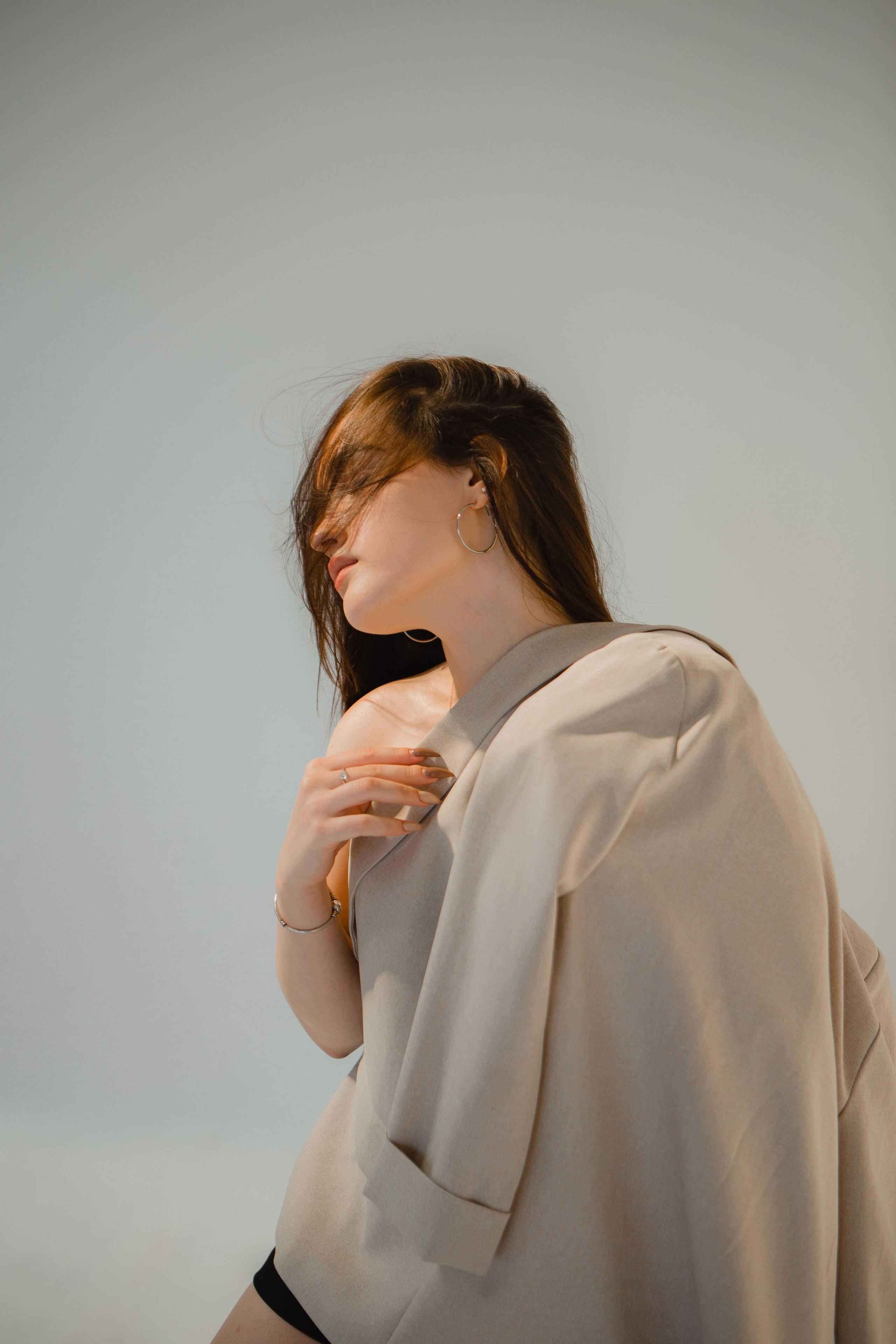 Классика на белом фоне для Юлии. Ваш фотограф Любовь Чистякова