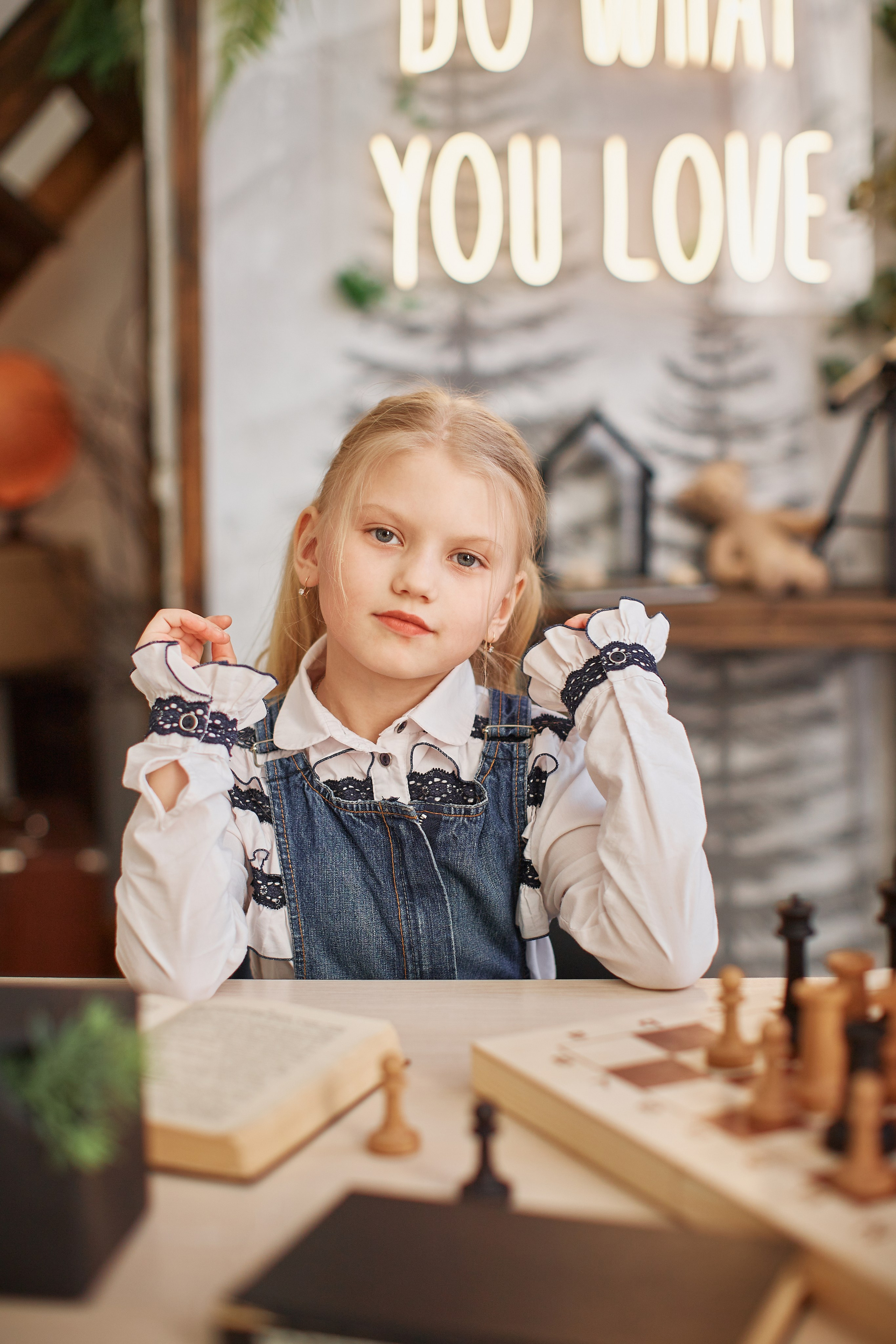 Портреты. Выпускные альбомы в городе Курган для всех