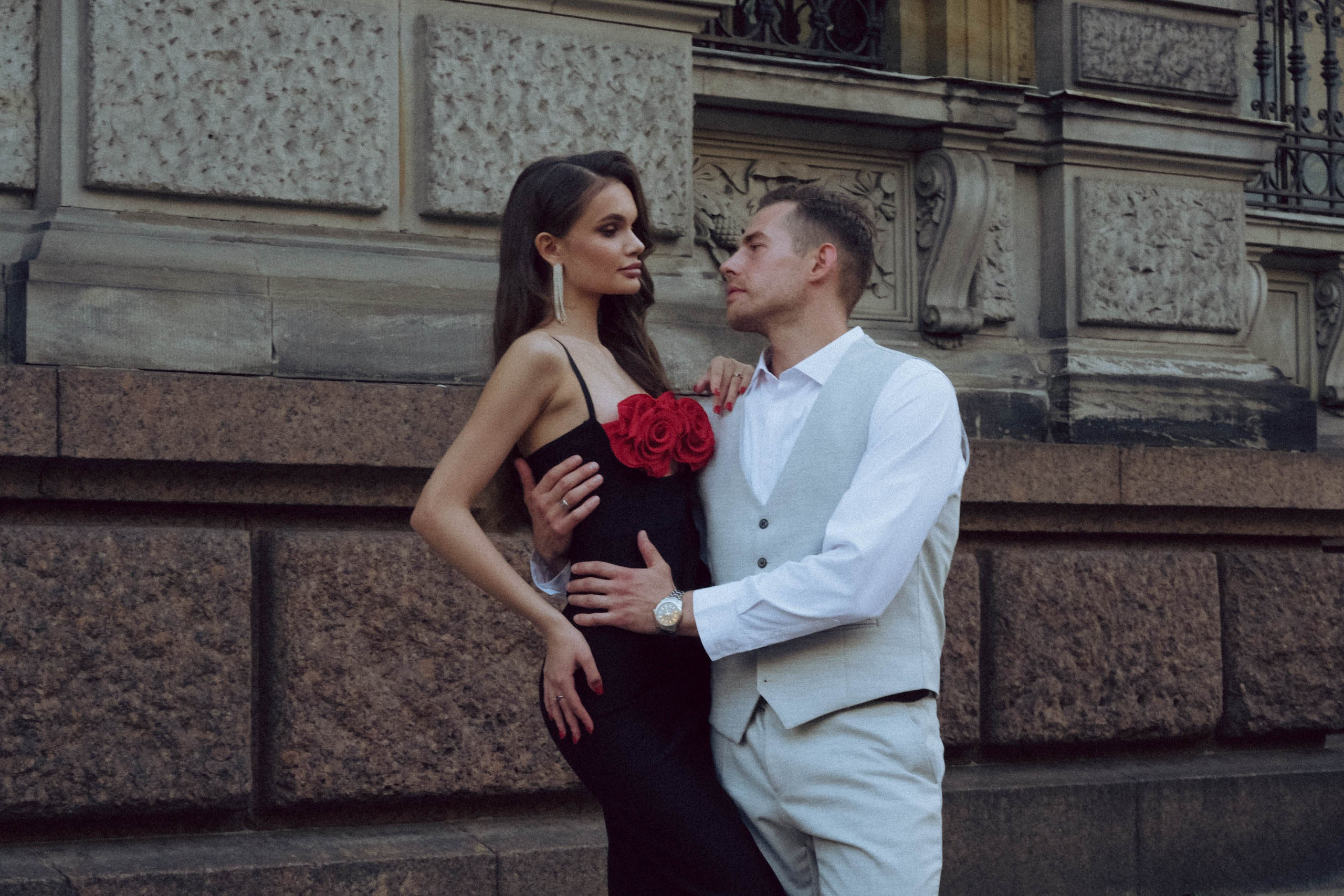 СВАДЕБНАЯ ПРОГУЛКА ВОЗЛЕ АКАДЕМИИ ШТИГЛИЦА. Профессиональный фотограф, Санкт-Петербург — Виктория Богомолова