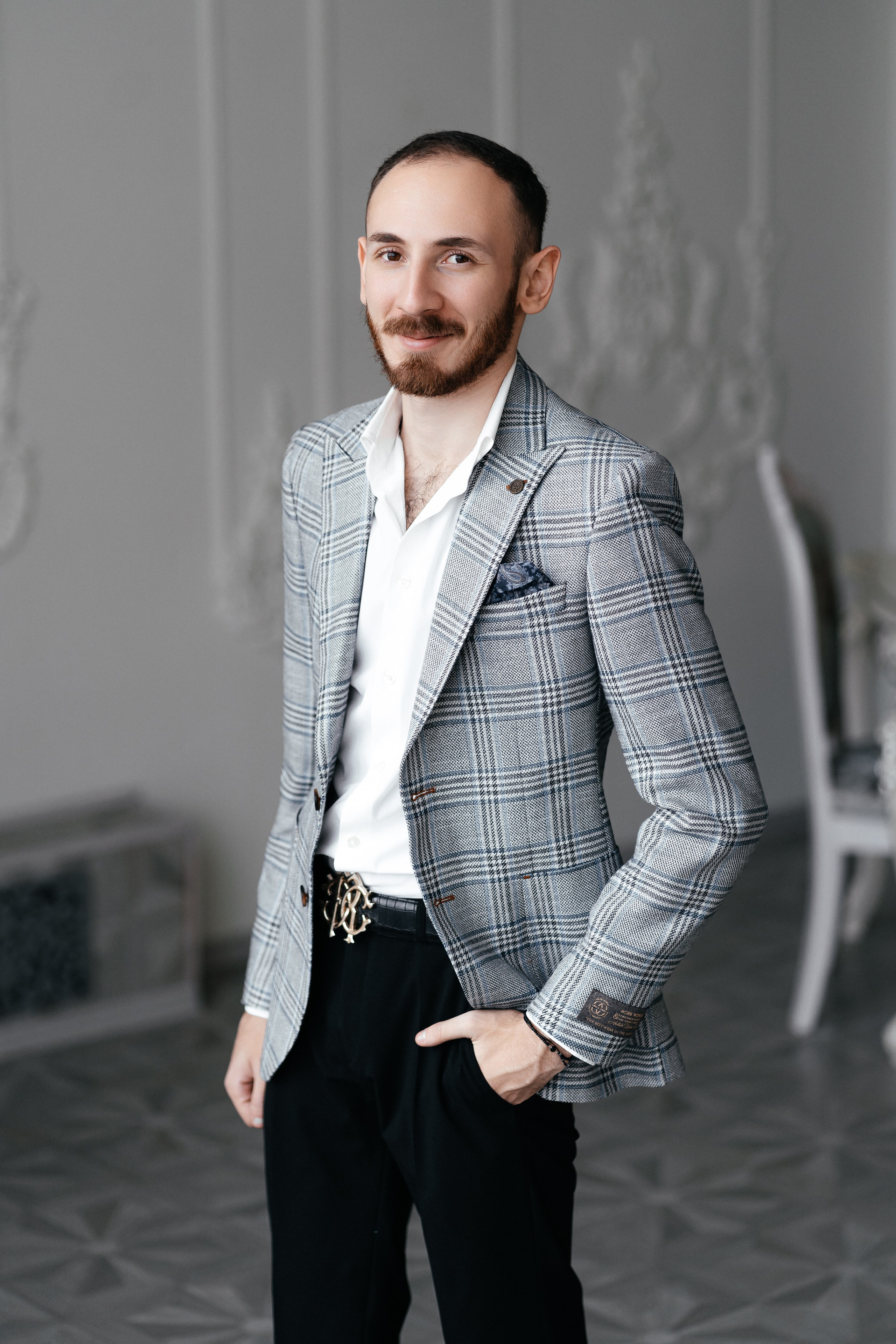 Свадебная фотосессия в студии. Фотограф Ким Наталья в Красноярске