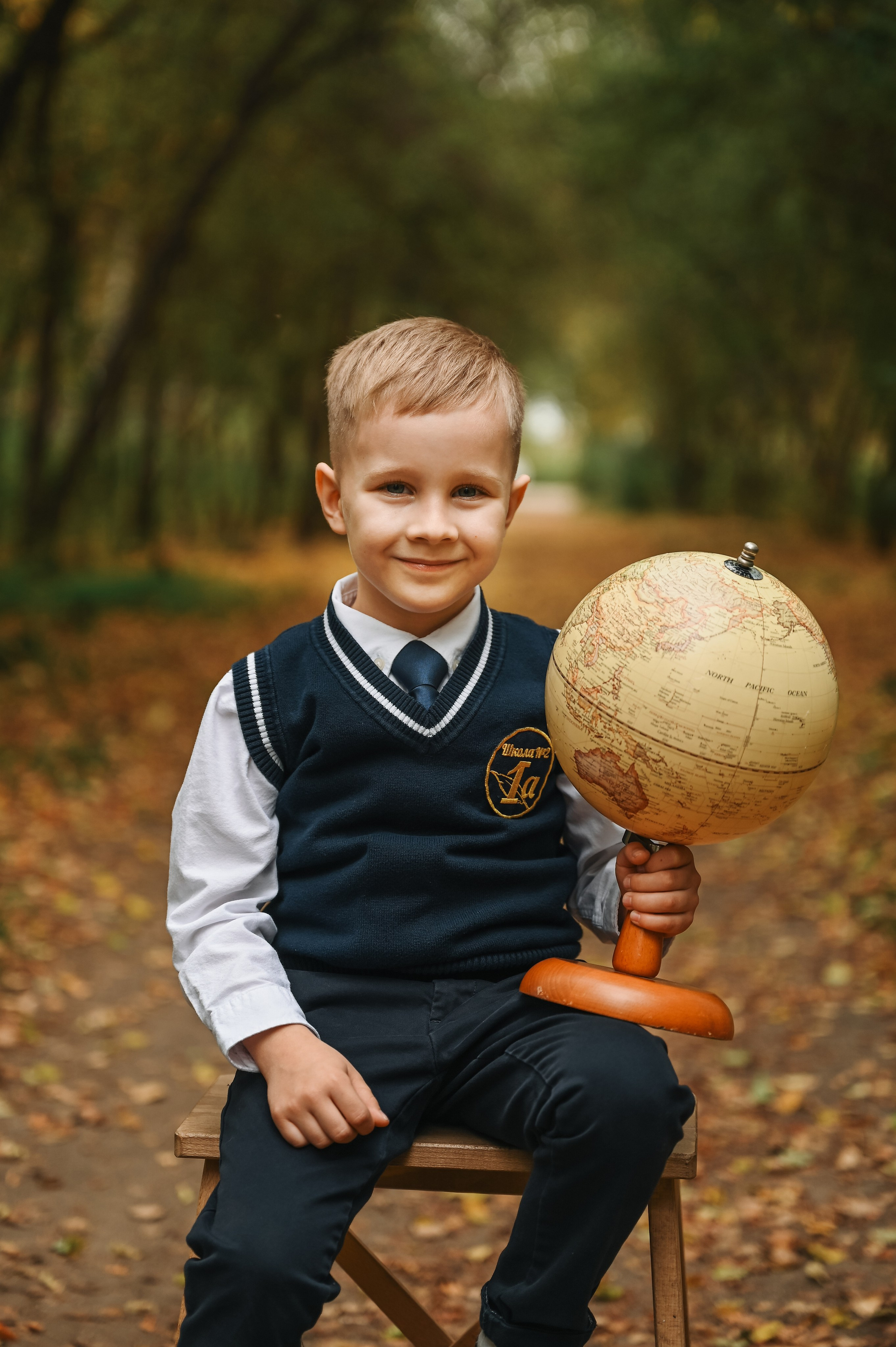 Началка. Выпускные альбомы в Кургане, Твой альбом, Книга