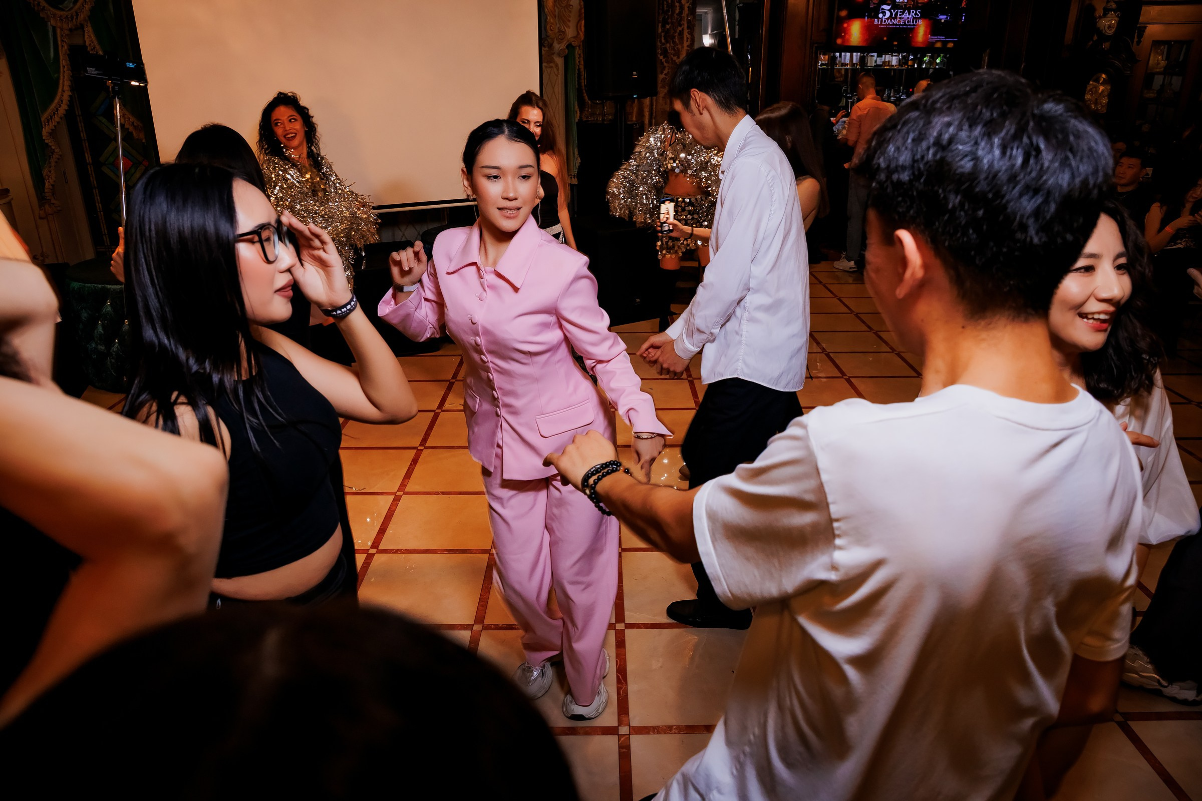 Birthday party BI dance club. Репортажный фотограф в Алматы Каюпов Сержан