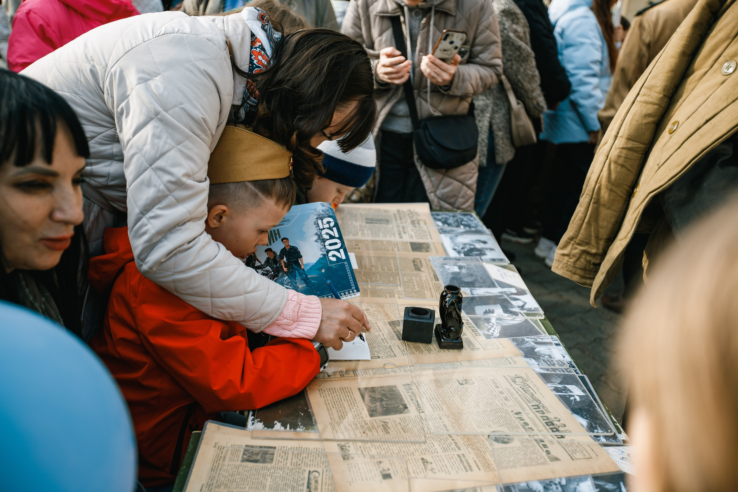 День Победы на ул. Баумана. Портретный и репортажный фотограф Елизавета Рудовская|Казань
