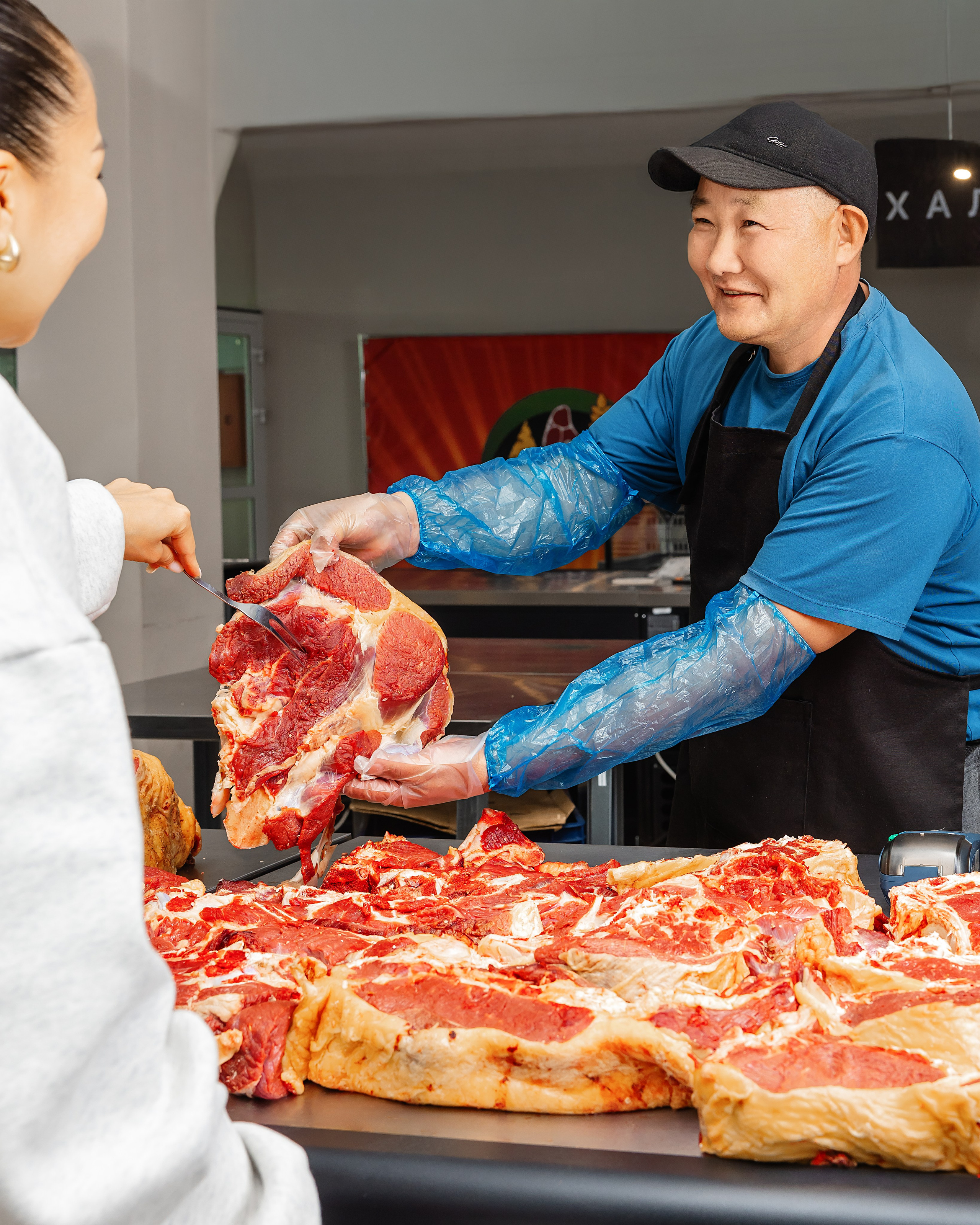 Рынок «Каскад». Фотограф и видеограф в Улан-Удэ: Аюна Габагуева и Артём Шаханов