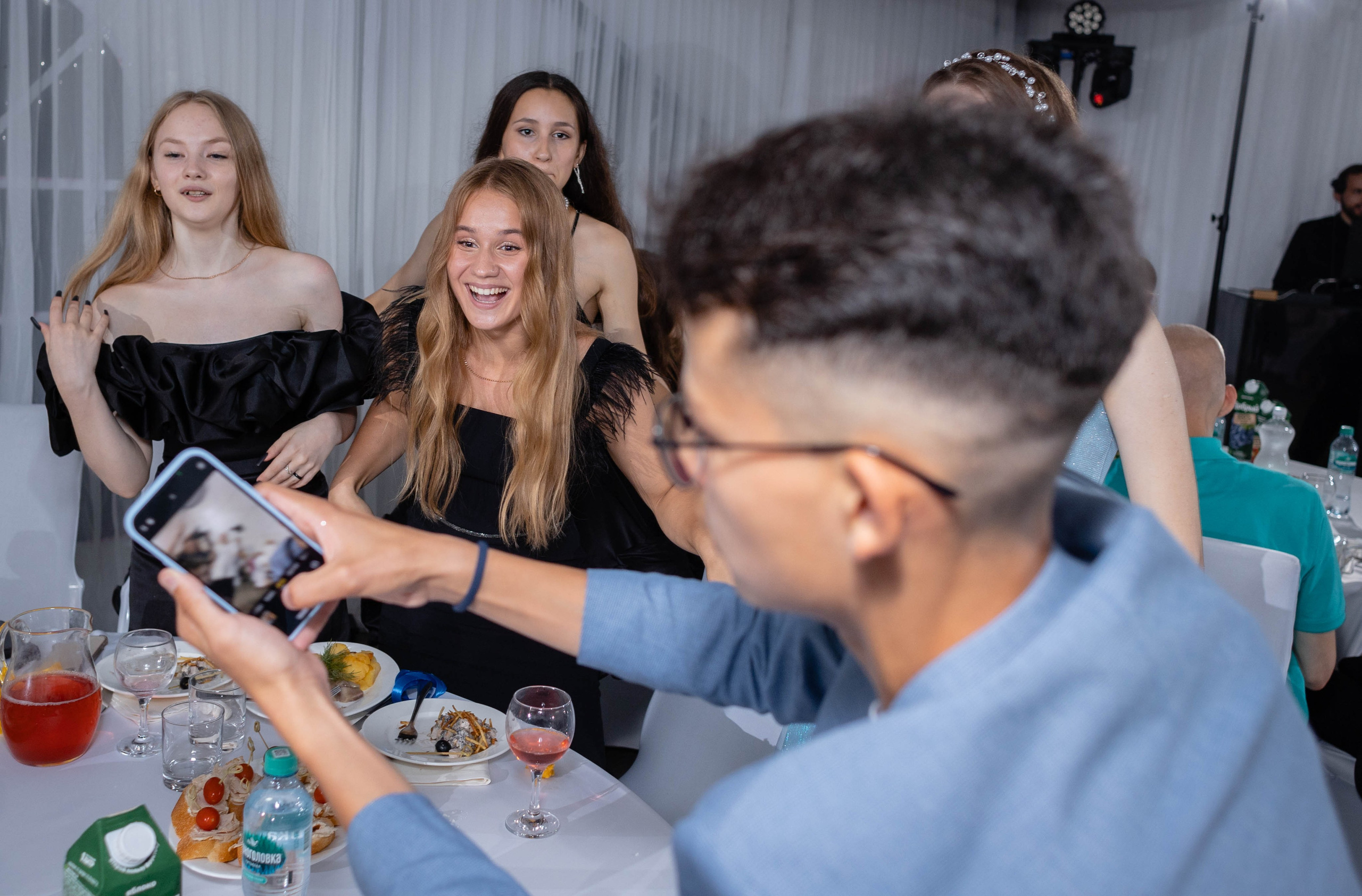 Выпуск 2024 9 кл г. Теплая. Фотограф Татьяна Орлова