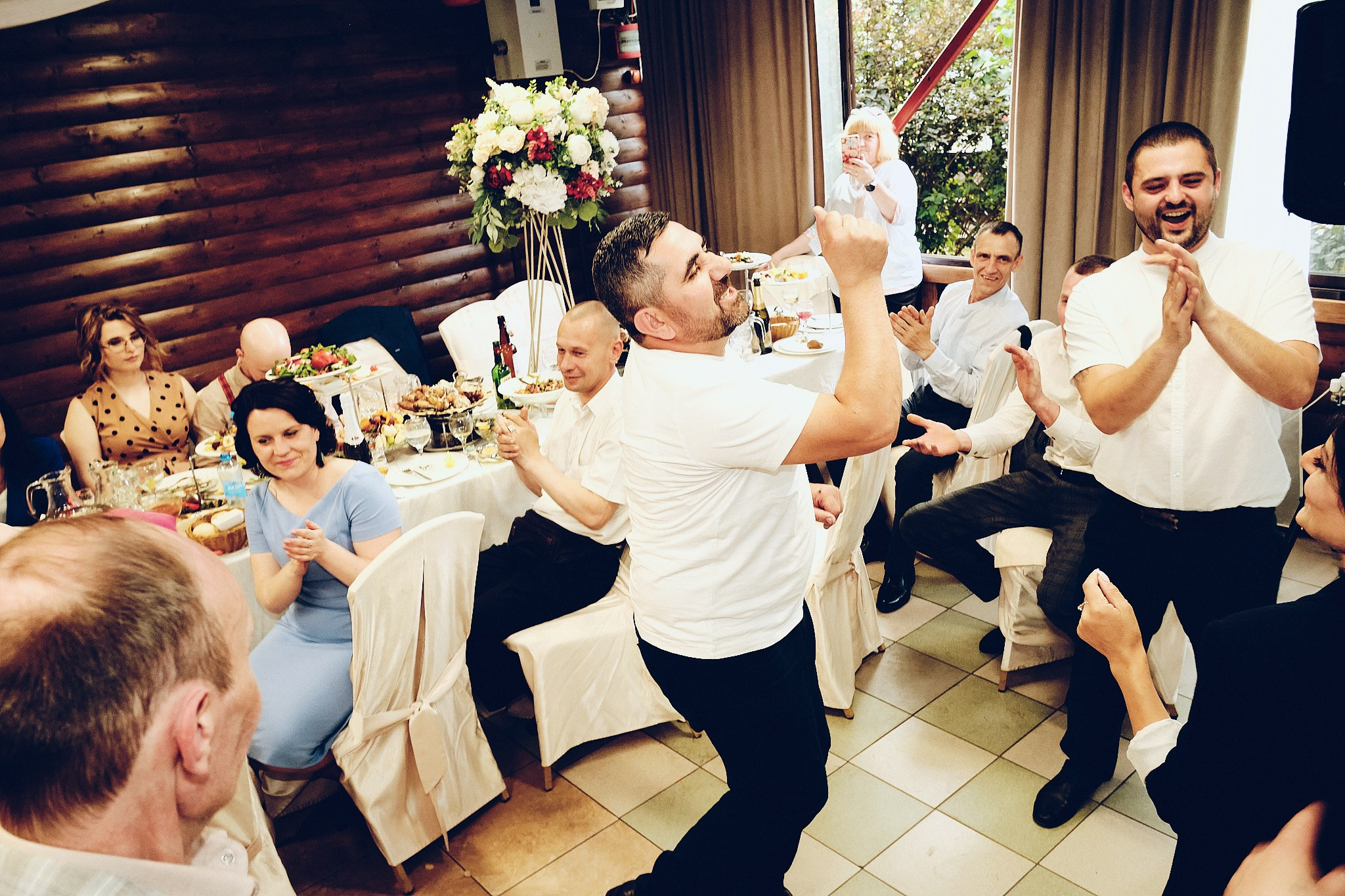 Свадьбы. Привет! Меня зовут Слава Кравец, я репортажный фотограф в Московском регионе