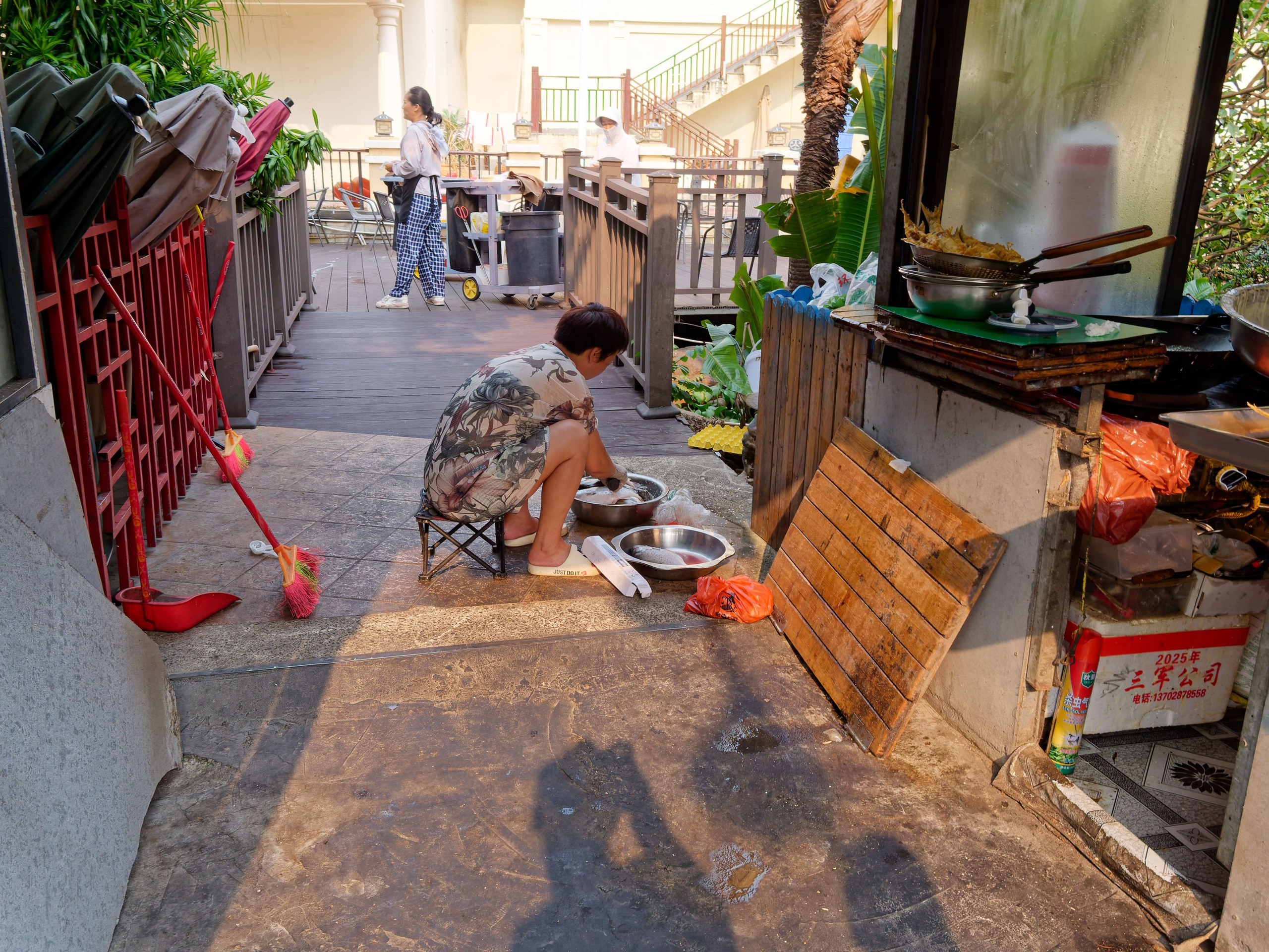 Хайнань 2026, «Food Street» ночная улица еды в Ялунване. Фотопрогулки по Миру