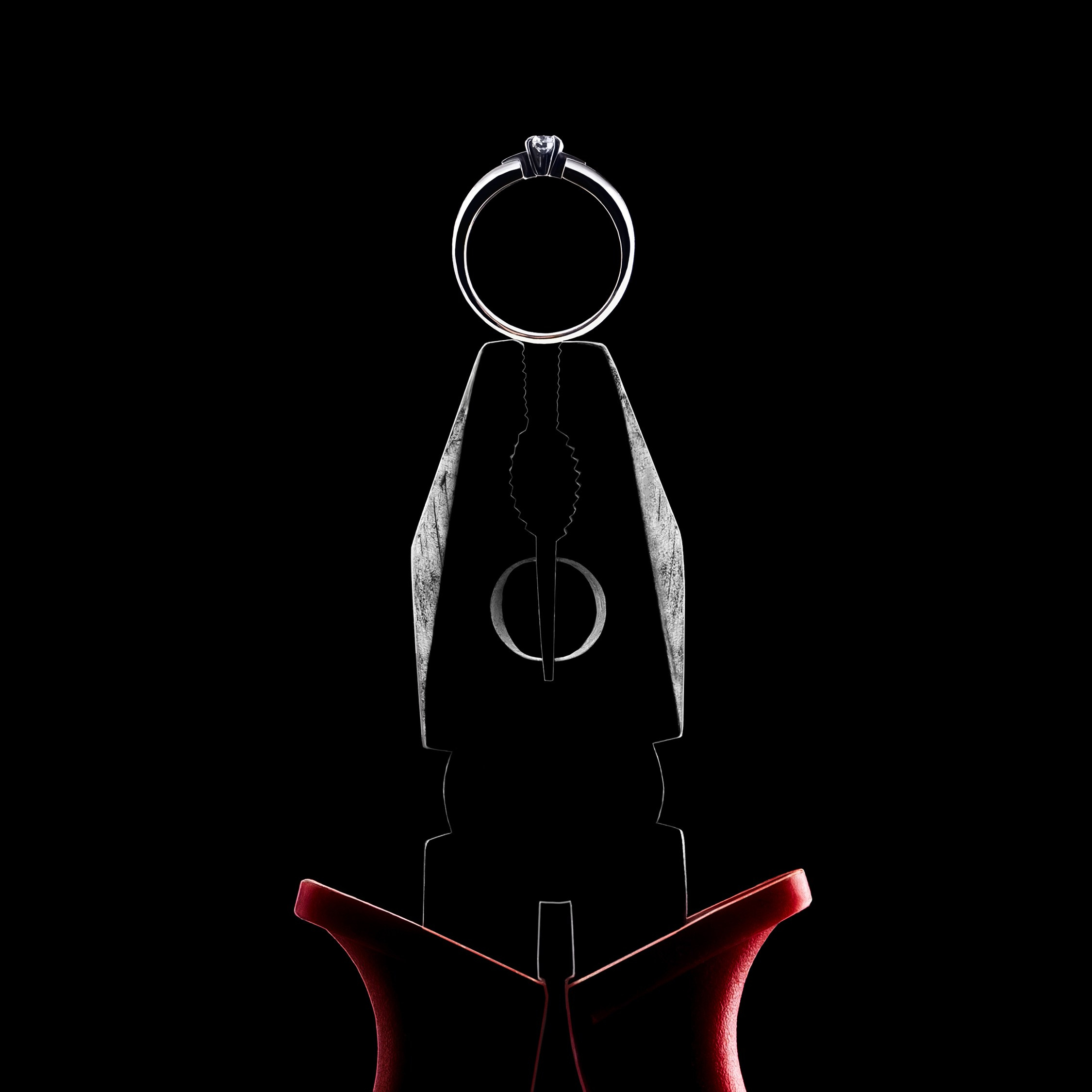 Ювелирный фотограф в Санкт-Петербурге. Предметная фотосъемка часов, украшений и других предметов роскоши. Антиквариат. Профессиональный фотограф в Санкт-Петербурге. Студийная фотография. Фотограф Сергей Пушкин. Фото для рекламы и соцсетей.  Product photographer in Saint-Petersburg, Russia. Фотосъемка товаров для соцсетей и маркетплейсов. предметная фотосъемка украшений