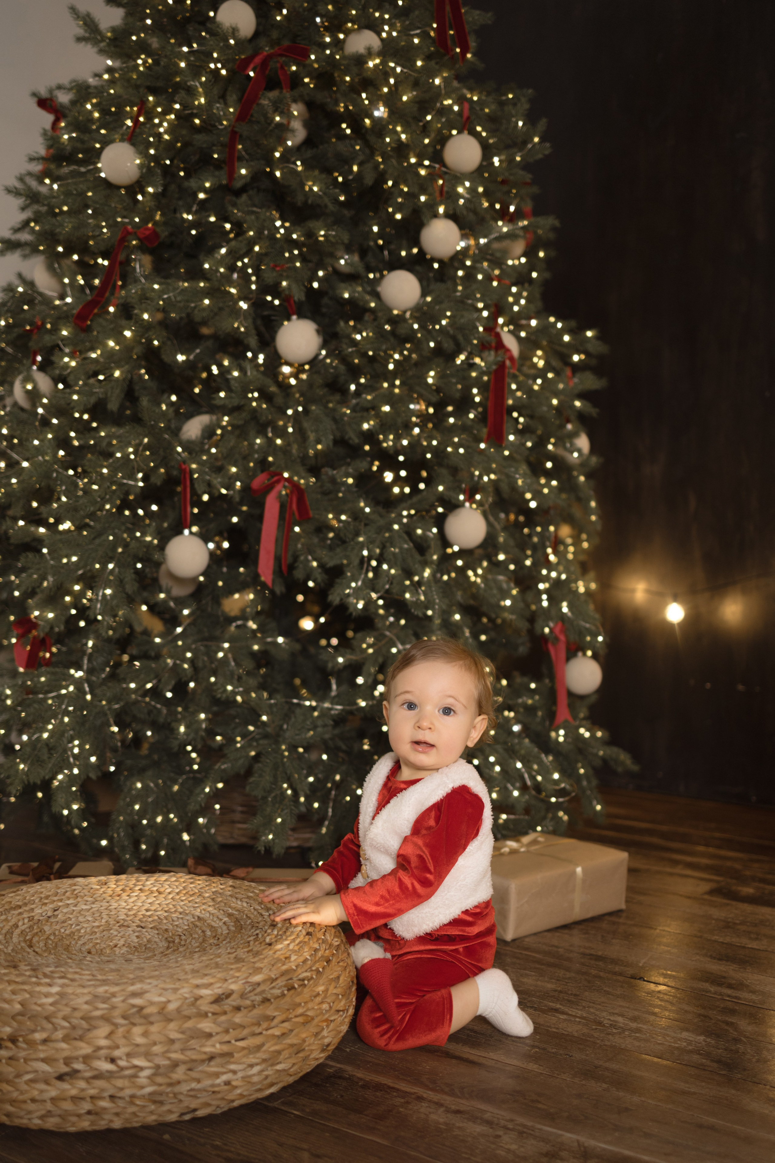 Новогодняя съемка в Историях (зал Мидл). Фотограф беременности и новорожденных в Красноярске Вета Ланская