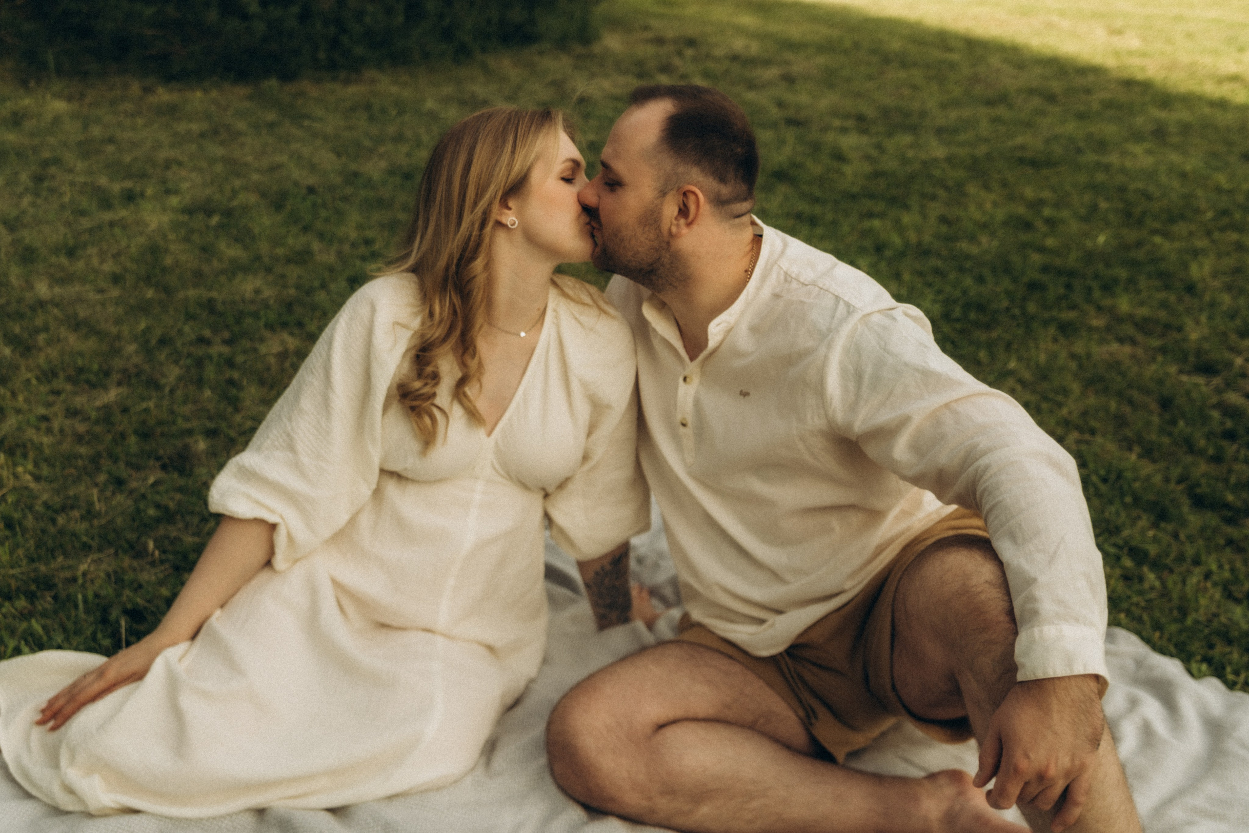 Алина с супругом. Гаврилова Настя семейный фотограф lifestyle в Москве